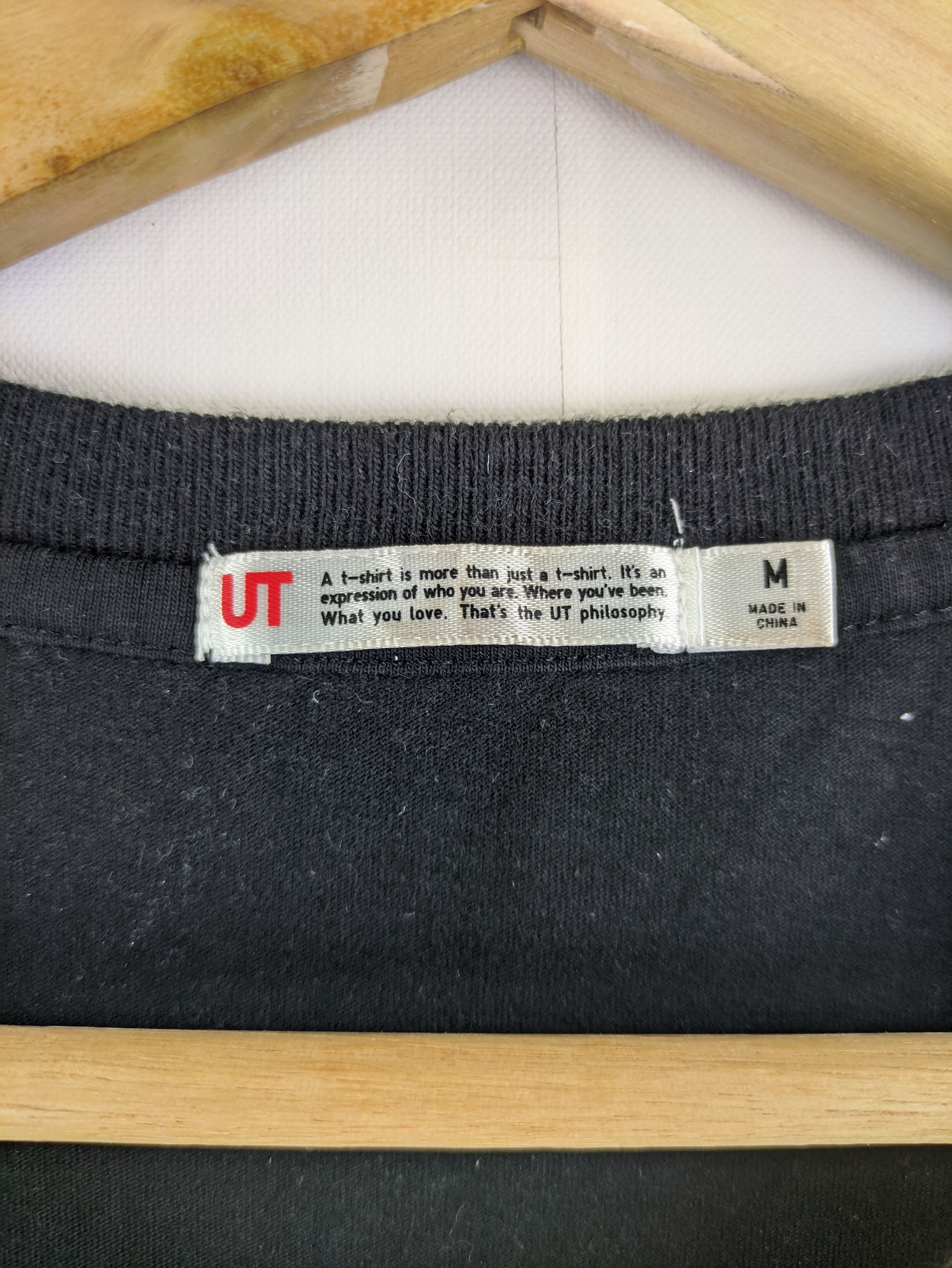 Uniqlo Steals🔥Uniqlo Tee Anime One Piece (Bulk Price PM) Size US M / EU 48-50 / 2 - 2 Thumbnail