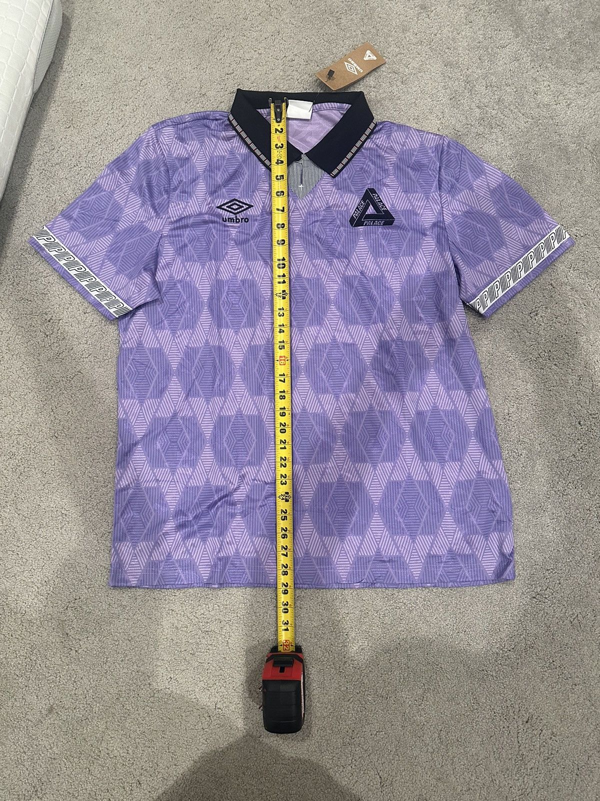Palace × Umbro Palace X Umbro Classic Jersey Dahlia Purple - FW22 Size US L / EU 52-54 / 3 - 5 Thumbnail