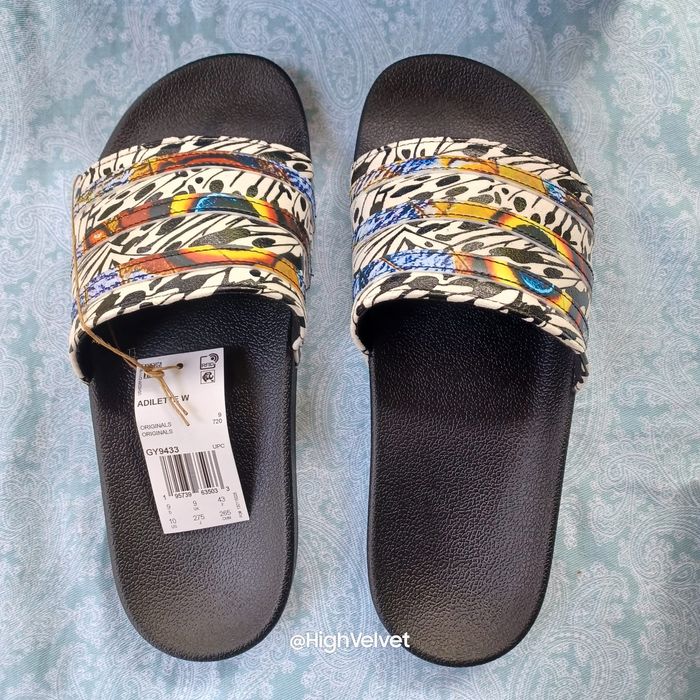 Adidas adidas Originals ADILETTE SLIDES Butterfly Print | Grailed