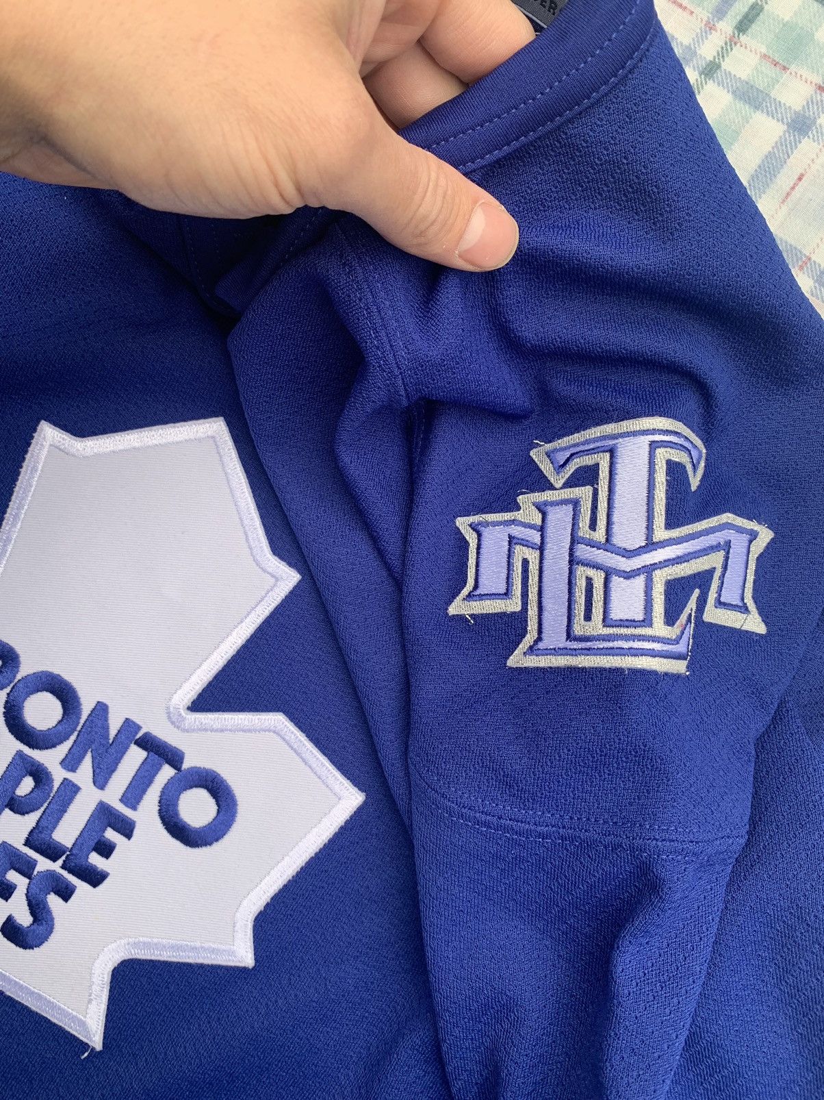 Ccm × NHL CCM Toronto Maple Leafs NHL Jersey Size US XS / EU 42 / 0 - 5 Thumbnail