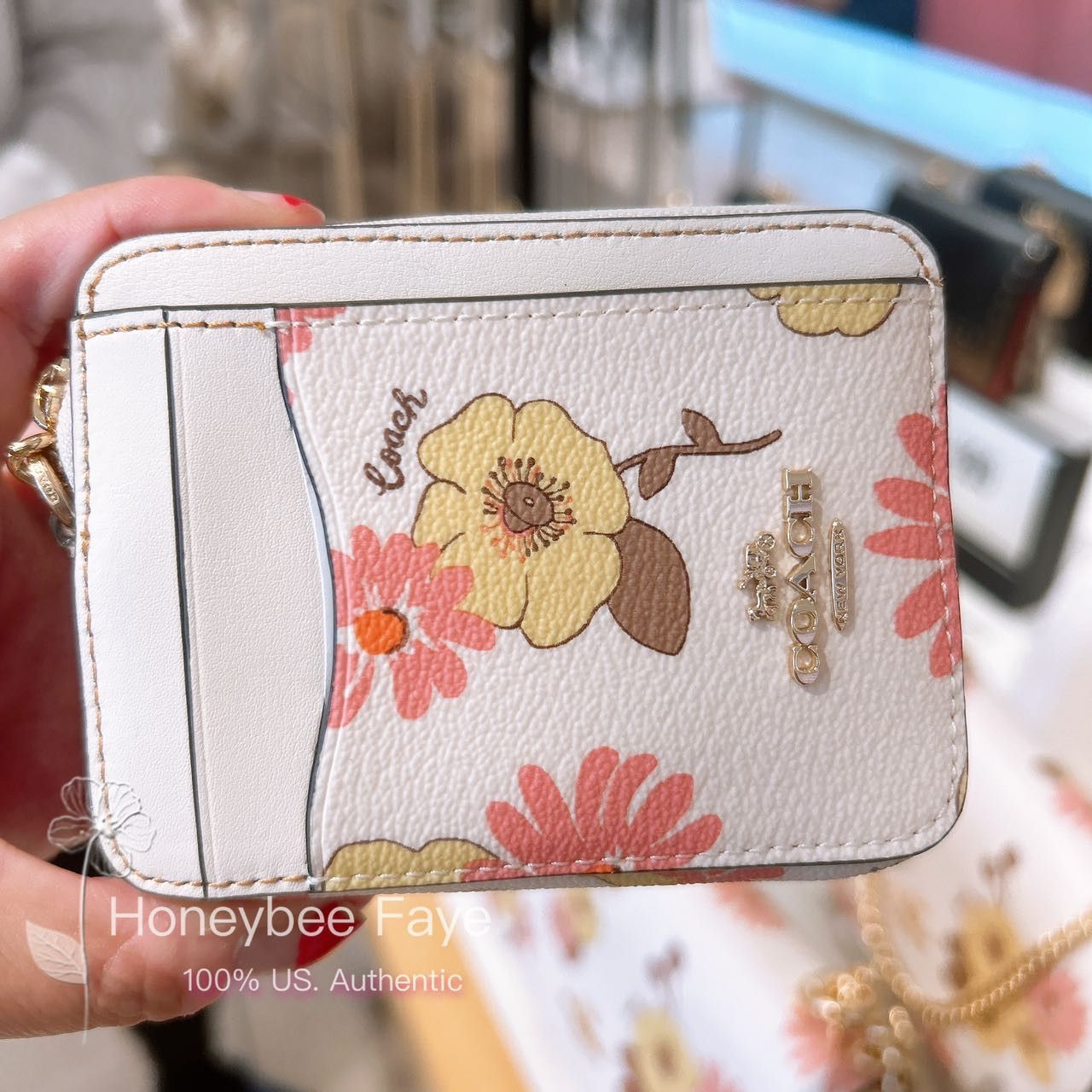 [Coach] Card Case With Floral Print ☆送料込☆ Coach Zip Card Case With Floral Cluster Print | Brixton Baker
