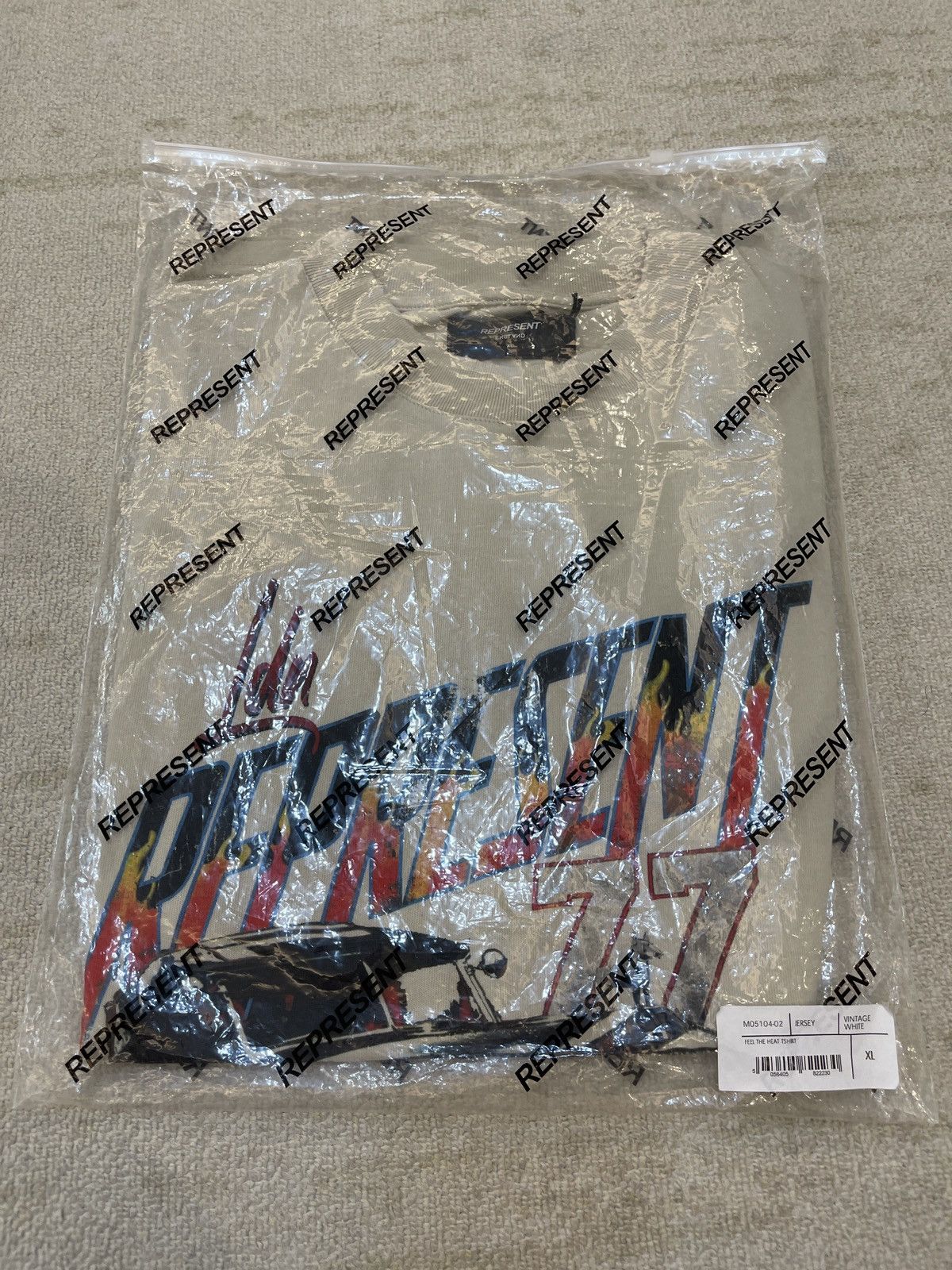 Represent Clo. Represent Feel the Heat Car Vintage White Tee Size US XL / EU 56 / 4 - 8 Thumbnail