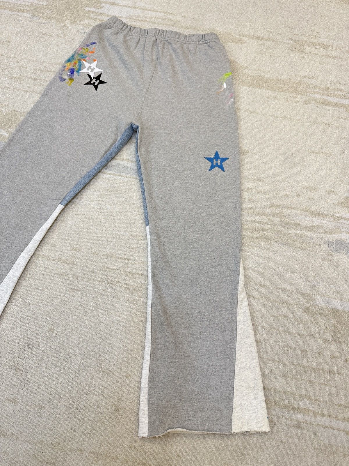 Japanese Brand HUMBLE La Flare Sweatpants With Star Patches Size US 32 / EU 48 - 8 Thumbnail