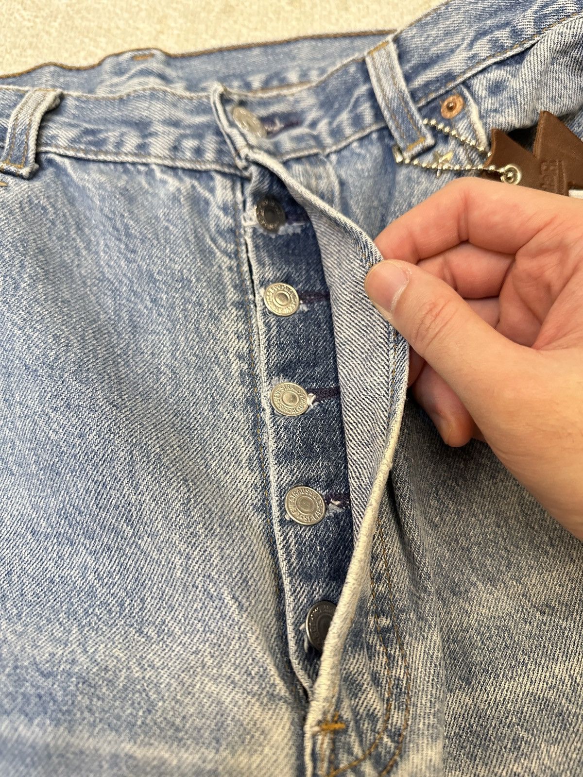Hollywood Trading Company HTC IrregulaR HUMBLE Gemstone Studded Vintage Levi’s Jeans Size US 32 / EU 48 - 8 Thumbnail