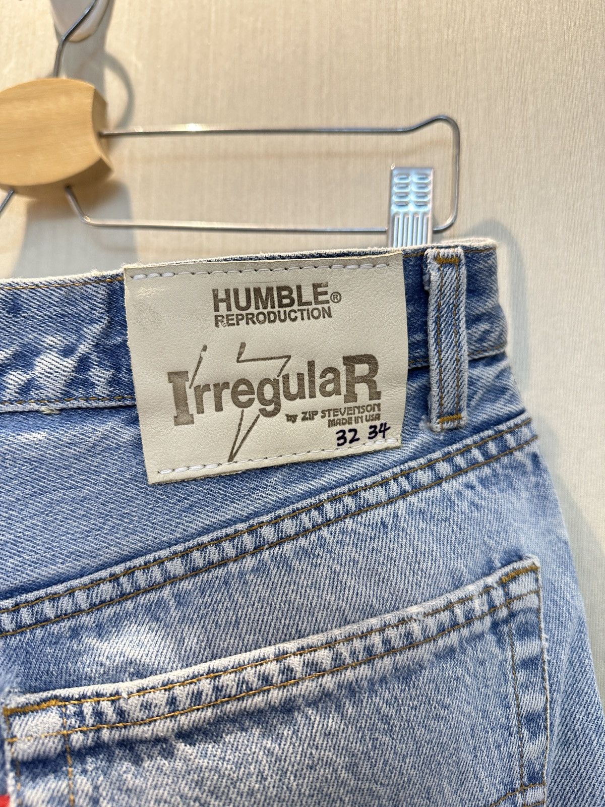 Hollywood Trading Company HTC IrregulaR HUMBLE Gemstone Studded Vintage Levi’s Jeans Size US 32 / EU 48 - 7 Thumbnail