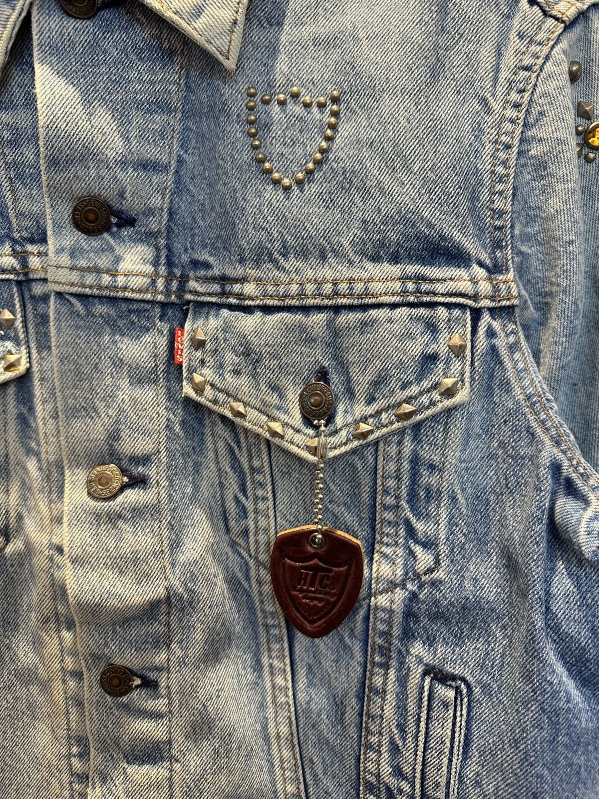 Hollywood Trading Company HTC IrregulaR HUMBLE Gemstone Studded Vintage Levi’s Jacket Size US M / EU 48-50 / 2 - 2 Thumbnail