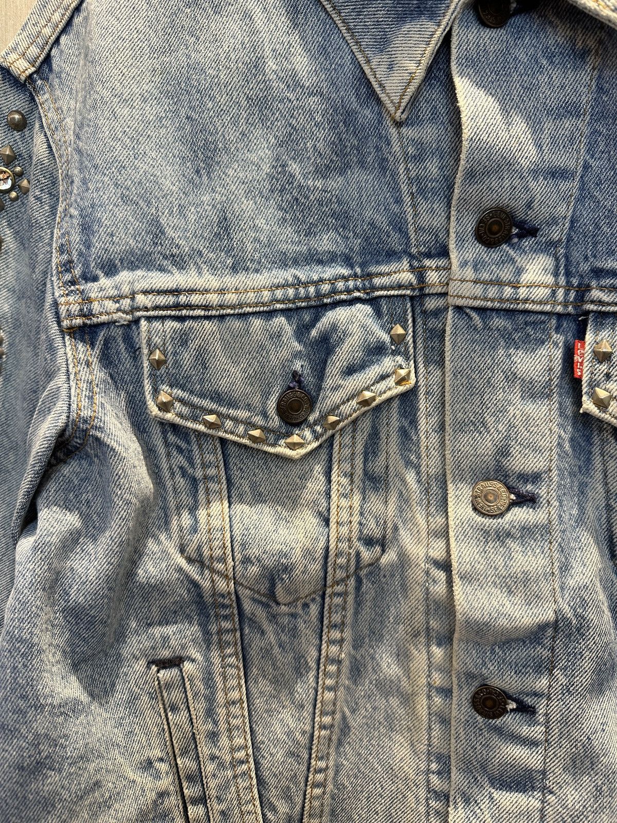 Hollywood Trading Company HTC IrregulaR HUMBLE Gemstone Studded Vintage Levi’s Jacket Size US M / EU 48-50 / 2 - 3 Thumbnail