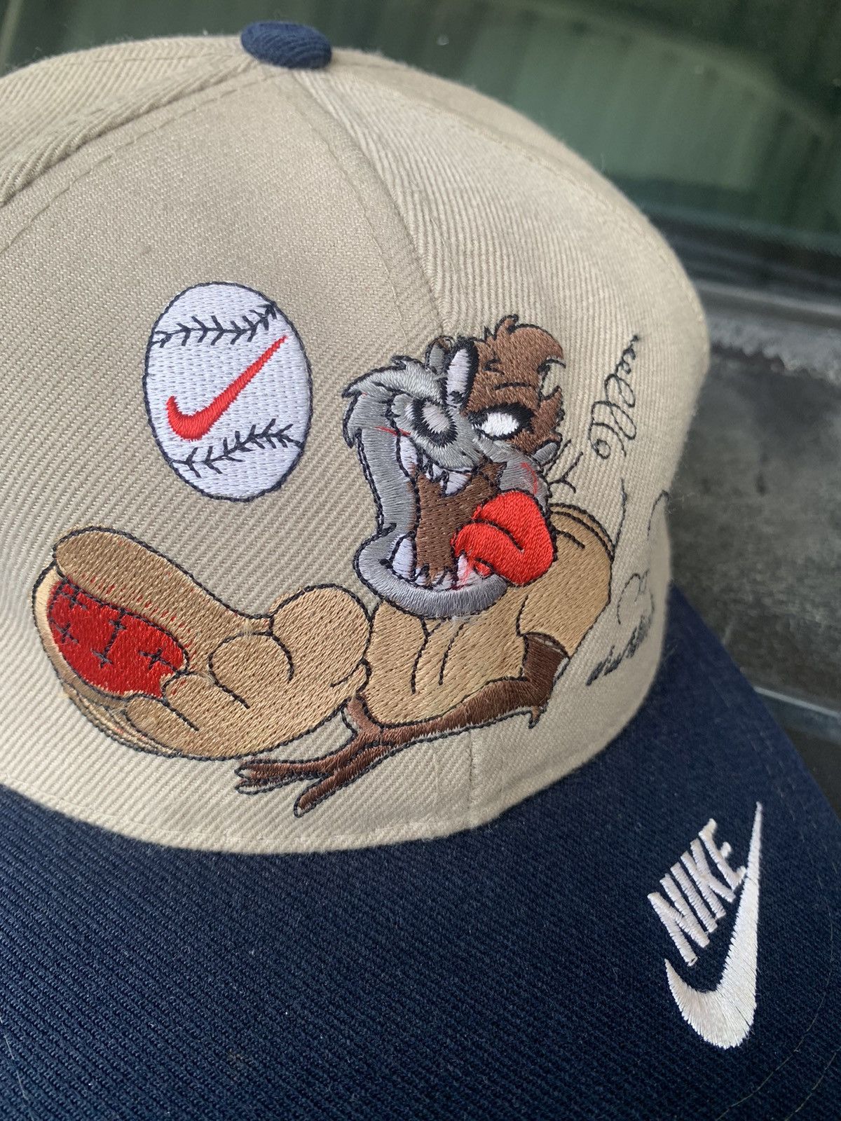 Cartoon Network × Nike × Vintage Vintage nike tazmania hat Size ONE SIZE - 2 Thumbnail
