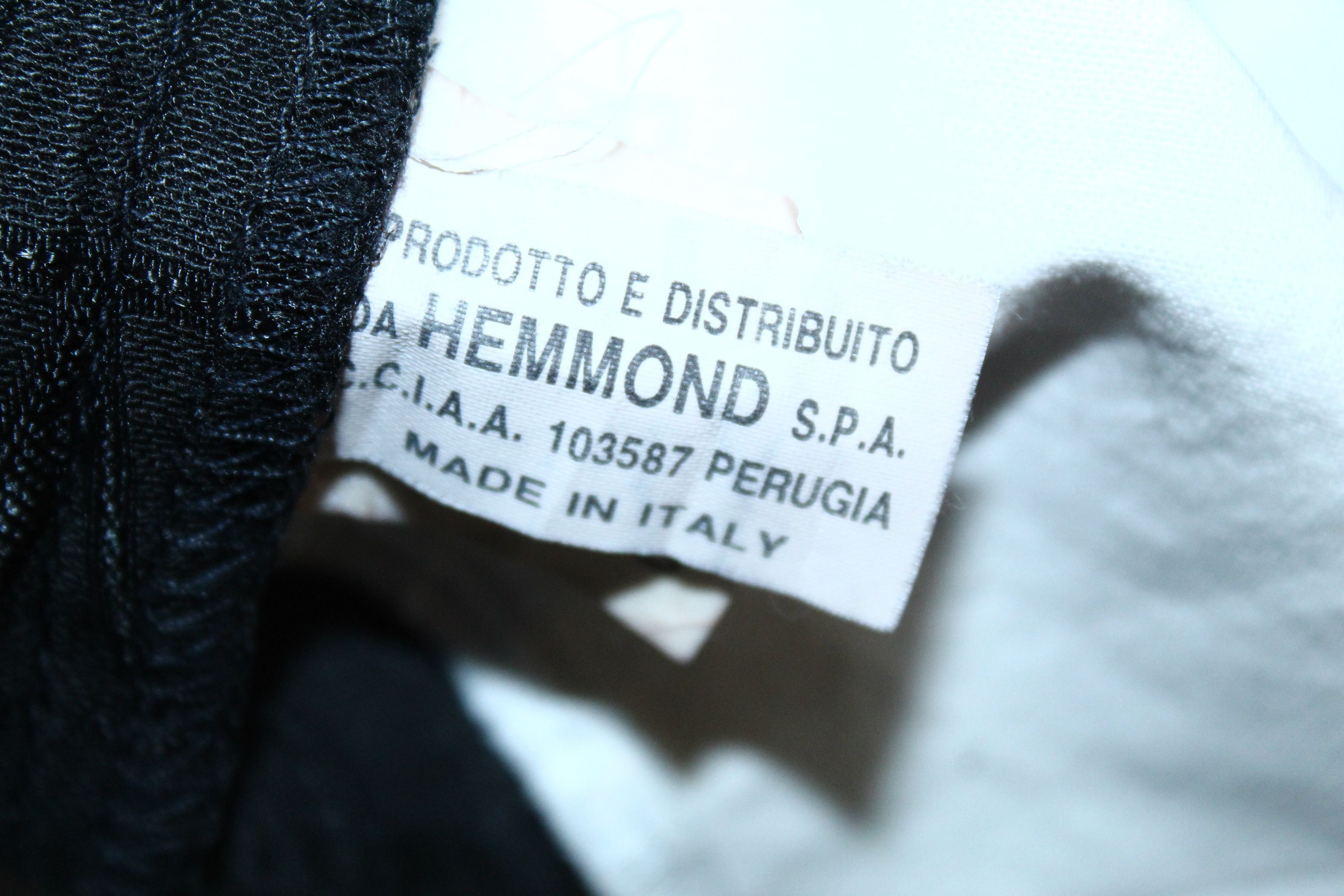 Valentino 💥GRAIL💥90's Valentino Jeans Monogram Satin Nylon Pants Size US 32 / EU 48 - 11 Thumbnail