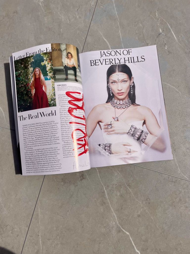 Drake Drake 21 Savage Vogue Issue Her loss Promo Magazine Size ONE SIZE - 5 Thumbnail