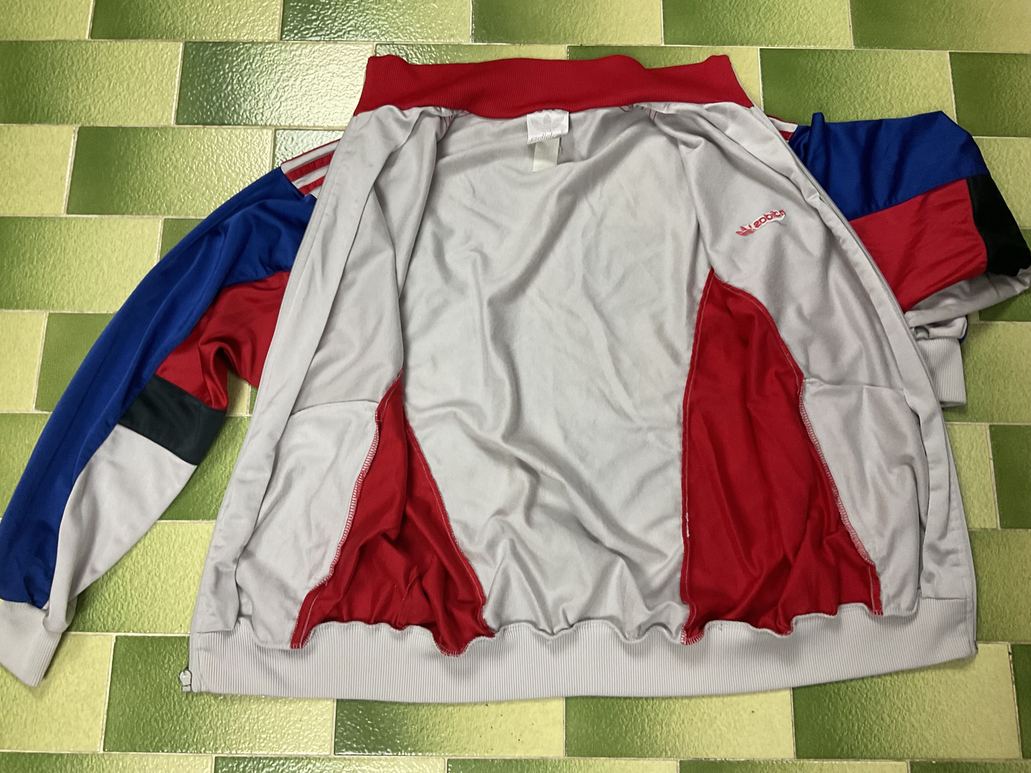 Adidas Adidas Track Jacket Full-Zip Vintage Tracksuit Top Size US M / EU 48-50 / 2 - 5 Thumbnail