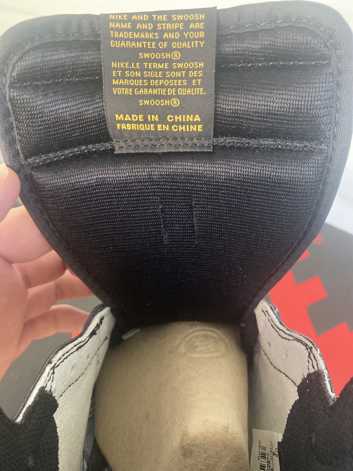 Jordan Brand Air Jordan 1 Retro High OG Yellow Ochre 2018 Size US 9 / EU 42 - 12 Thumbnail