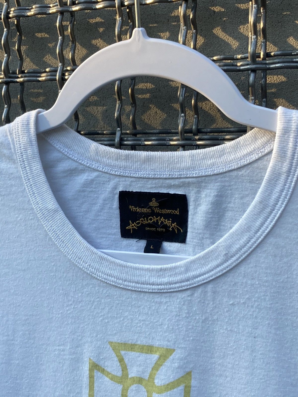 Vivienne Westwood Vivienne Westwood orb print tee big logo shirt Size US L / EU 52-54 / 3 - 7 Thumbnail