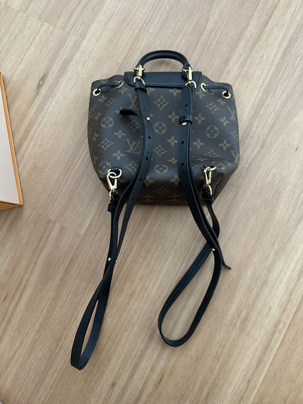 Louis Vuitton Monogram Montsouris BB Backpack Size ONE SIZE - 11 Thumbnail
