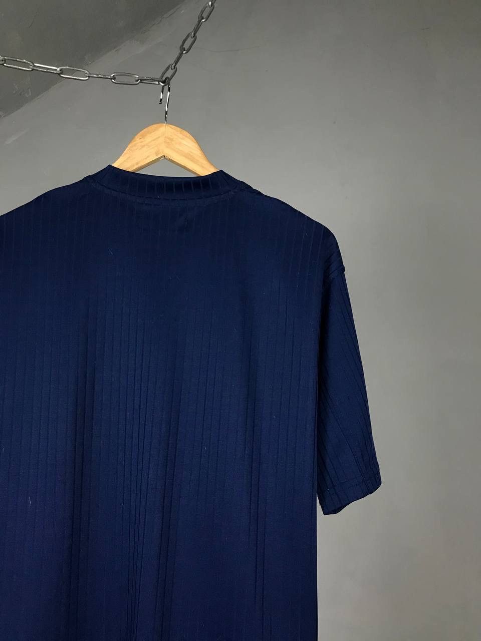 Versace Jeans Couture × Vintage Versace Jeans Couture vintage luxury v neck navy blue tee Size US L / EU 52-54 / 3 - 6 Thumbnail