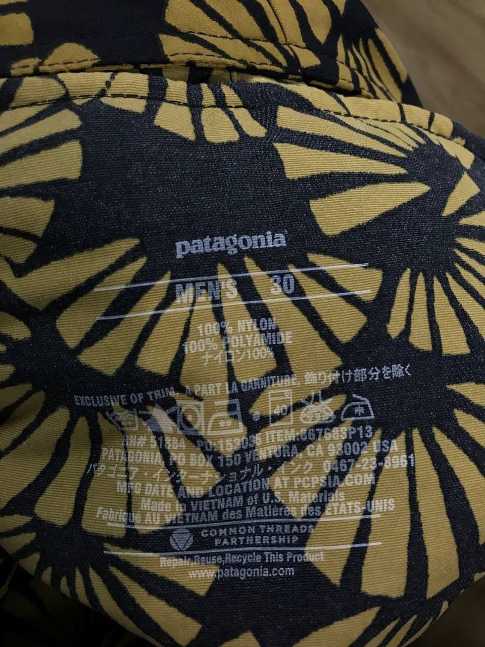 Patagonia Patagonia outdoor overprinted crazy shorts Size US 30 / EU 46 - 5 Thumbnail