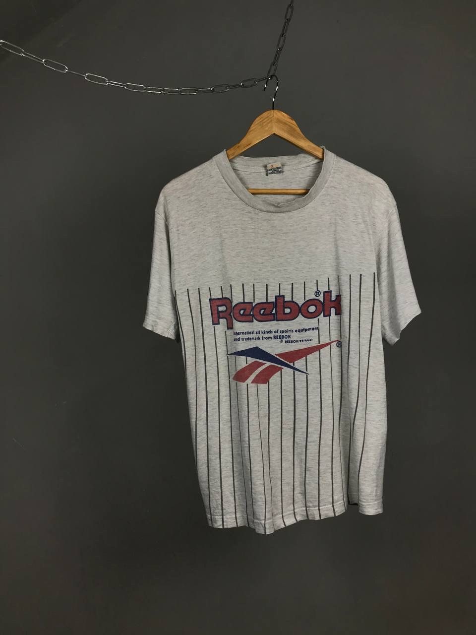 Reebok × Vintage Reebok vintage streetwear tee Size US L / EU 52-54 / 3 - 1 Thumbnail