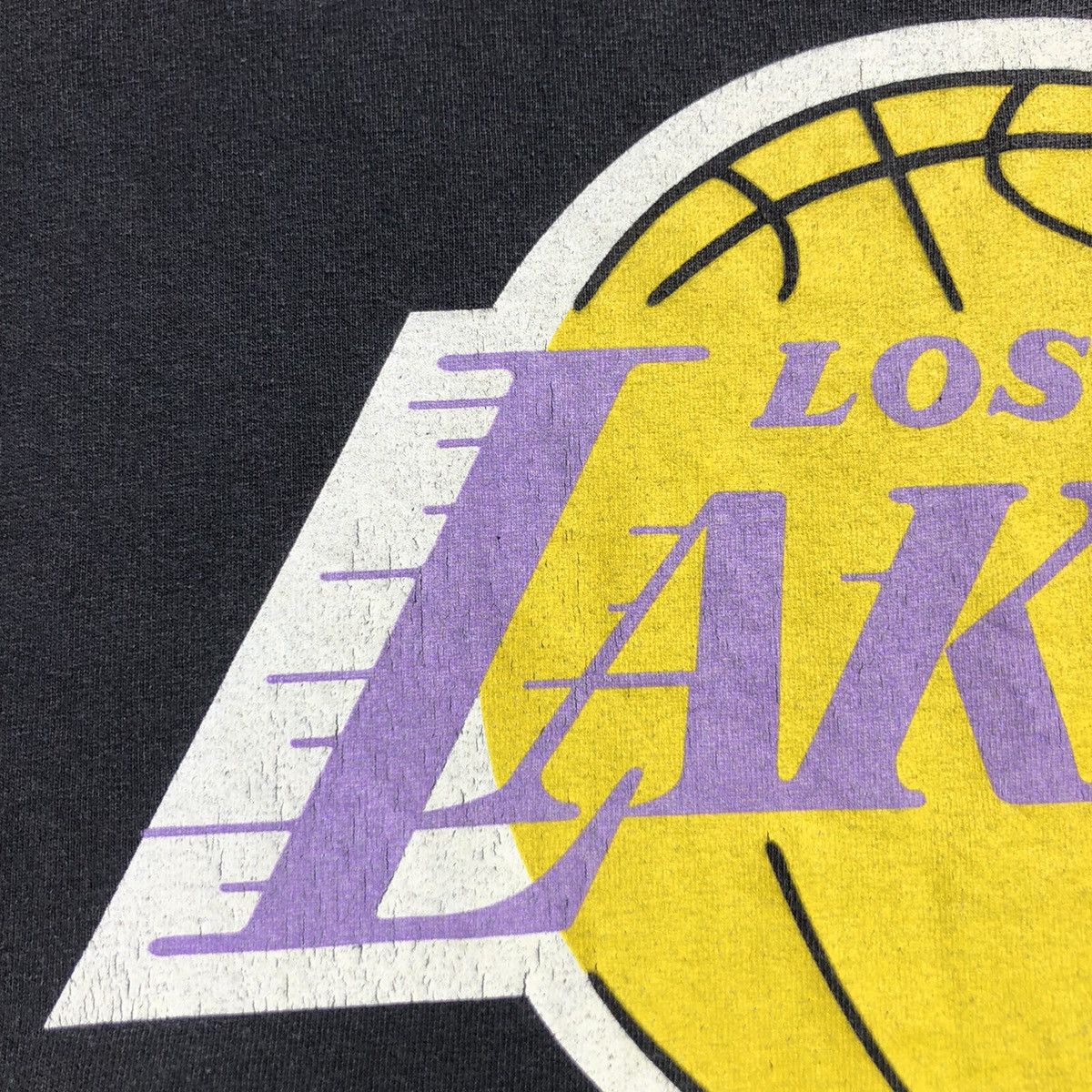 NBA 🔥Accept Binding Offer🔥 Los Angeles Lakers Size US M / EU 48-50 / 2 - 5 Thumbnail