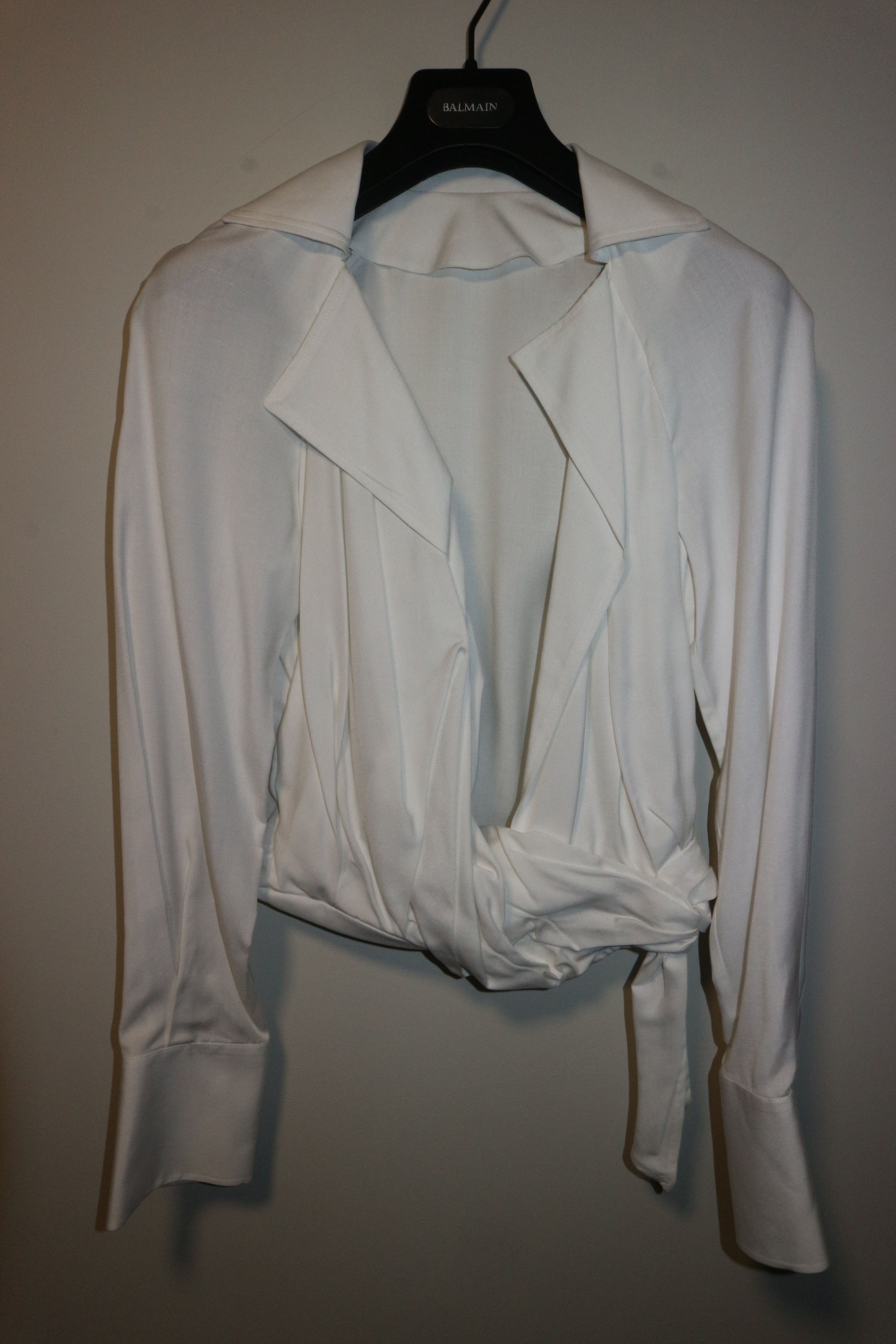 Jacquemus Knotted short Size M / US 6-8 / IT 42-44 - 2 Thumbnail