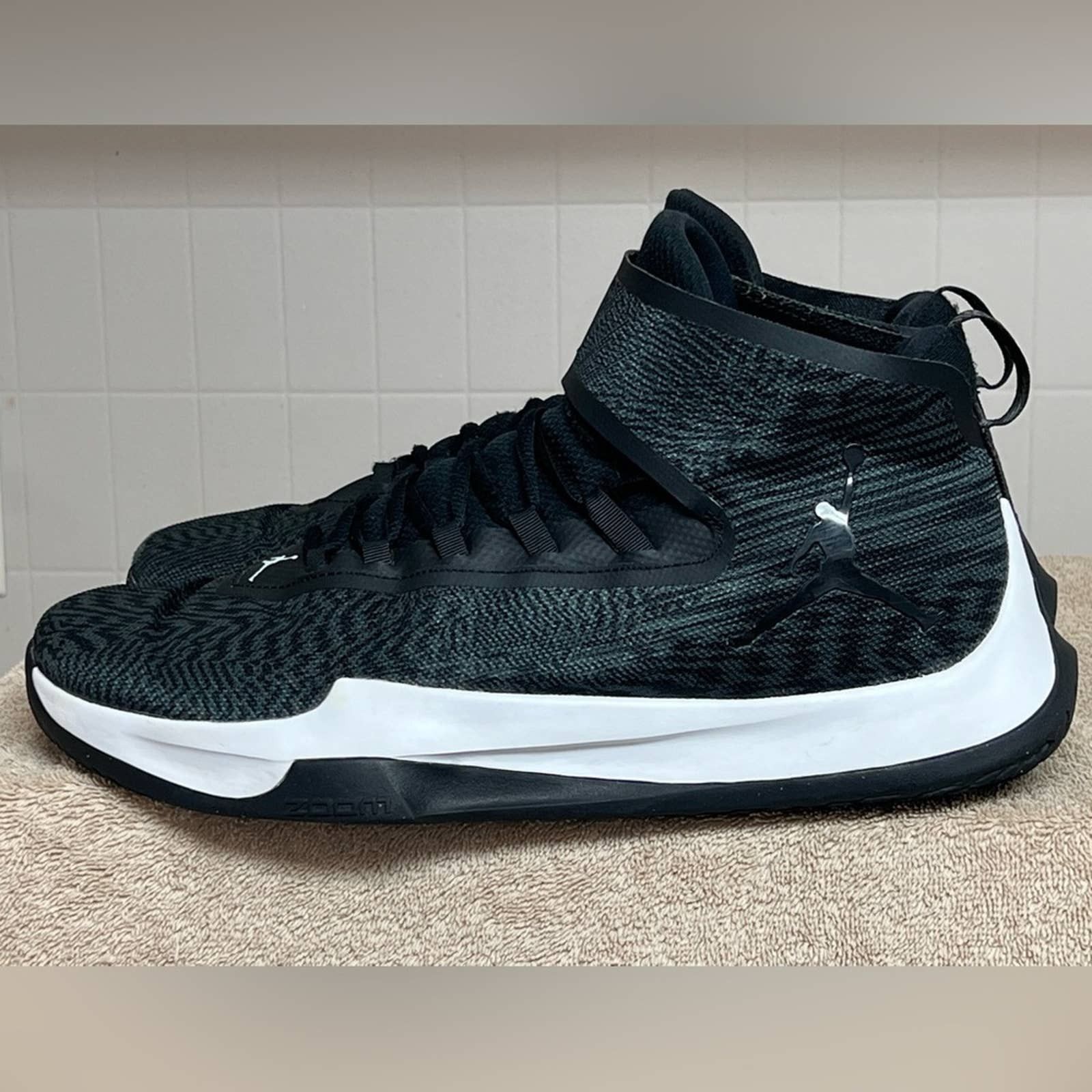 Jordan Brand Jordan Fly Unlimited Anthracite Gray Black Basketball ...