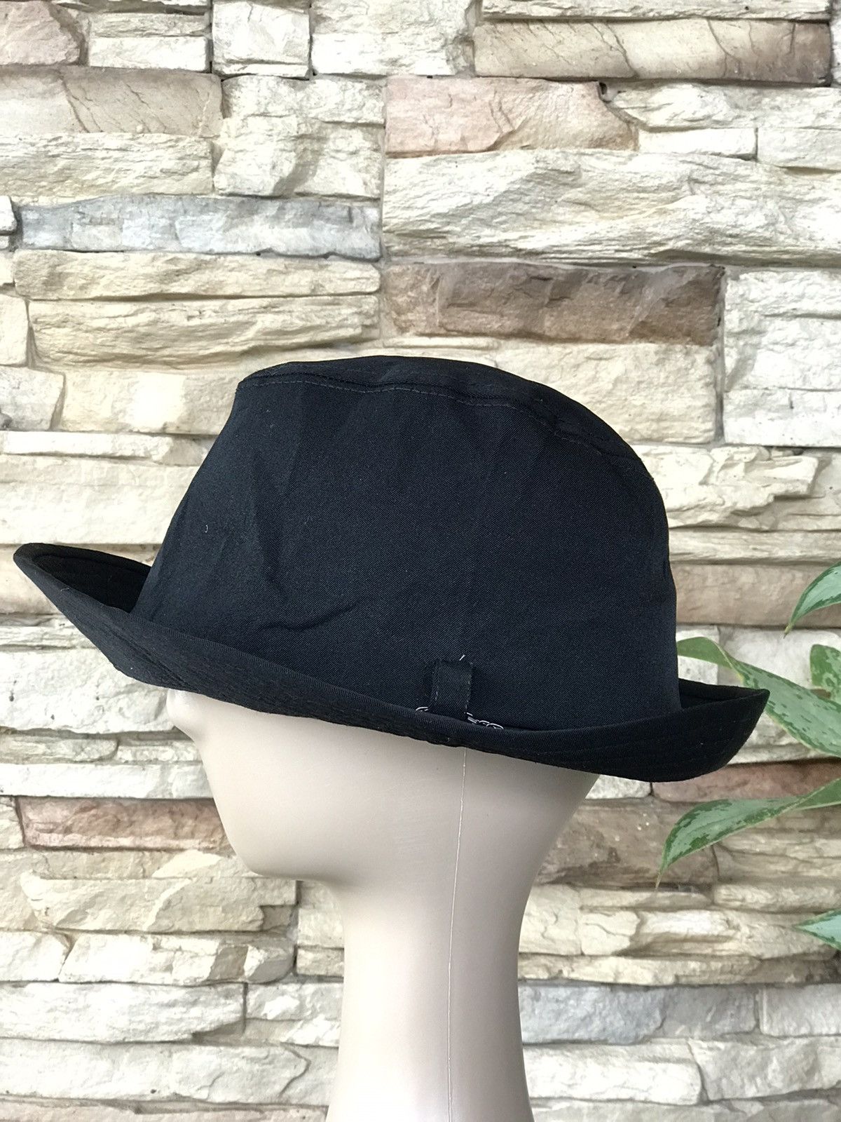 Japanese Brand Urban Collection Brim Hat Size ONE SIZE - 1 Thumbnail