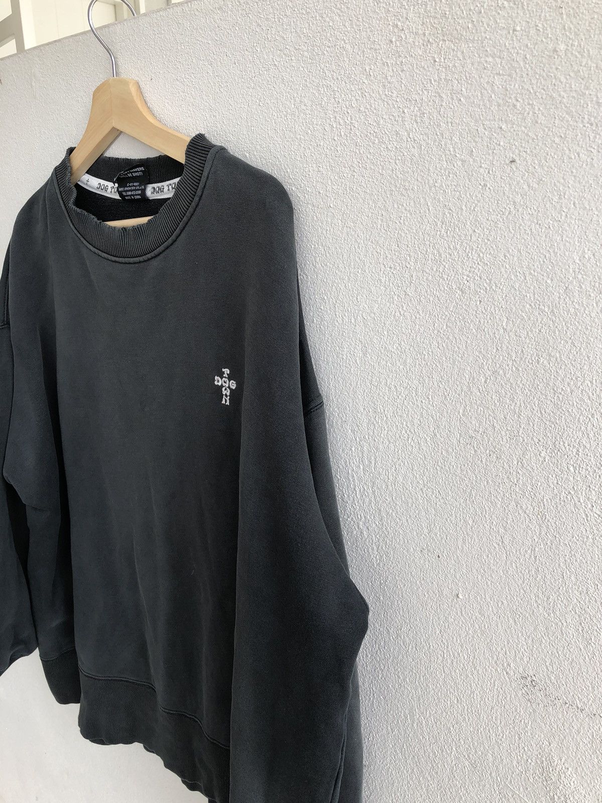 Dogtown Vintage Dogtown Cross Sweatshirt Punk Hip Hop stye Size US XL / EU 56 / 4 - 4 Thumbnail