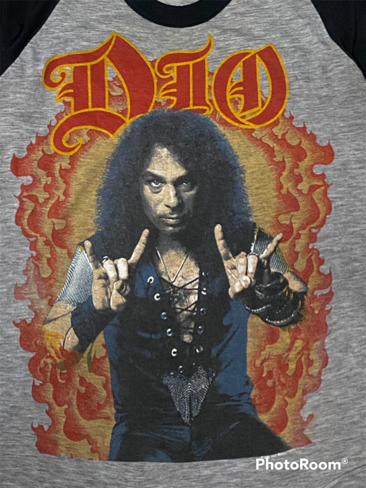 Band Tees VINTAGE 1985 DIO SECRED HEART TOUR Size US M / EU 48-50 / 2 - 2 Thumbnail