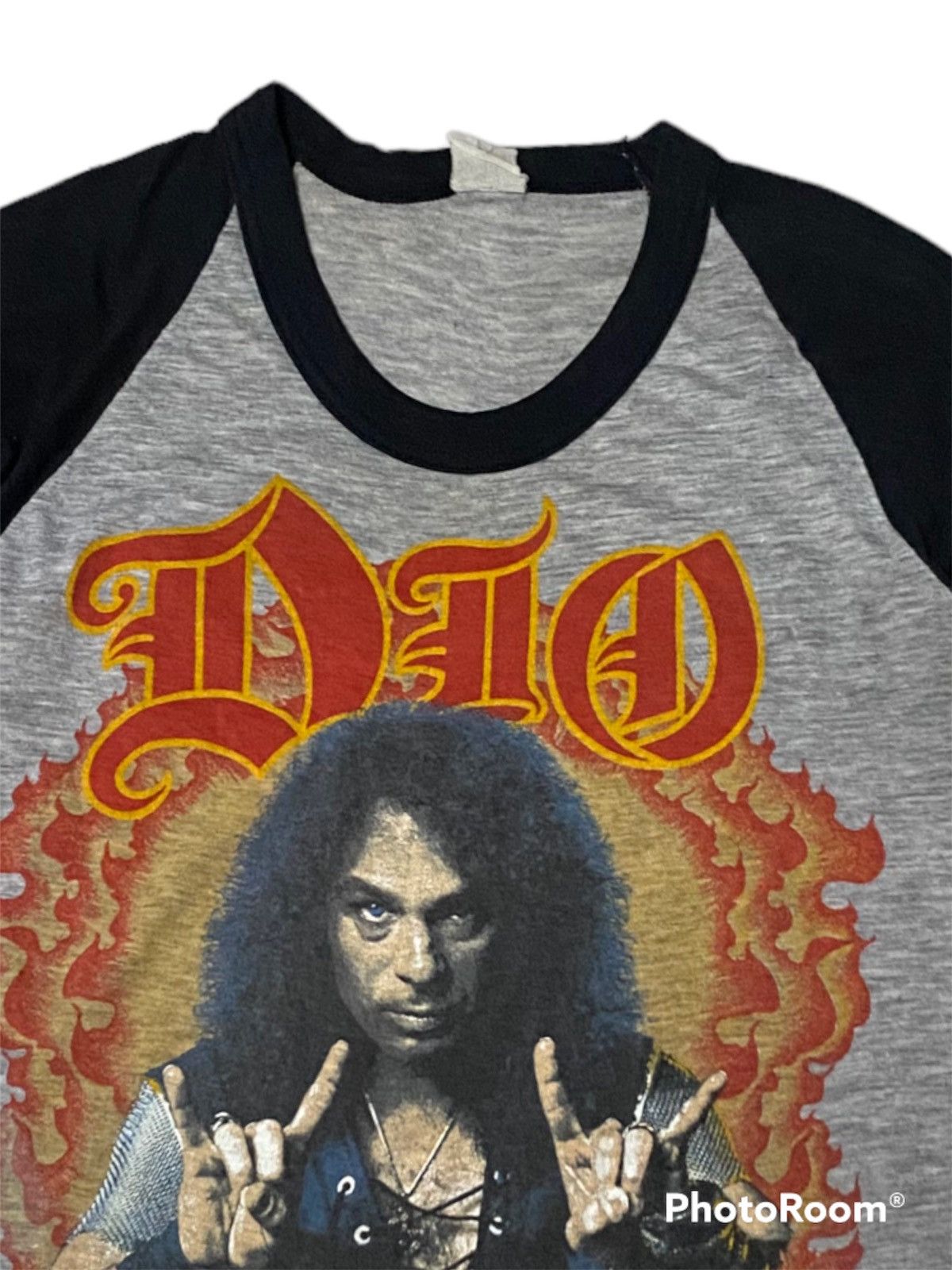 Band Tees VINTAGE 1985 DIO SECRED HEART TOUR Size US M / EU 48-50 / 2 - 3 Thumbnail
