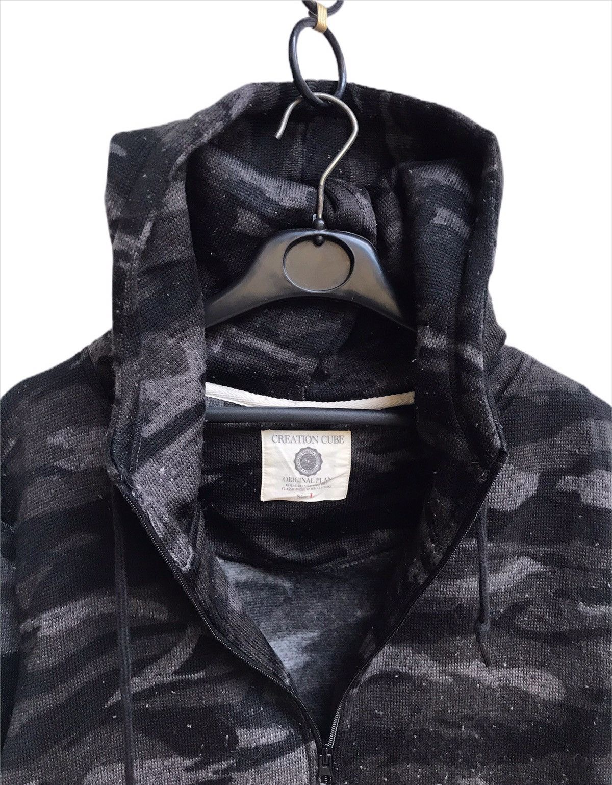 Japanese Brand 🔥Creation Cube Camo Zipper Sweatshirt With Hoodies Size US M / EU 48-50 / 2 - 4 Thumbnail