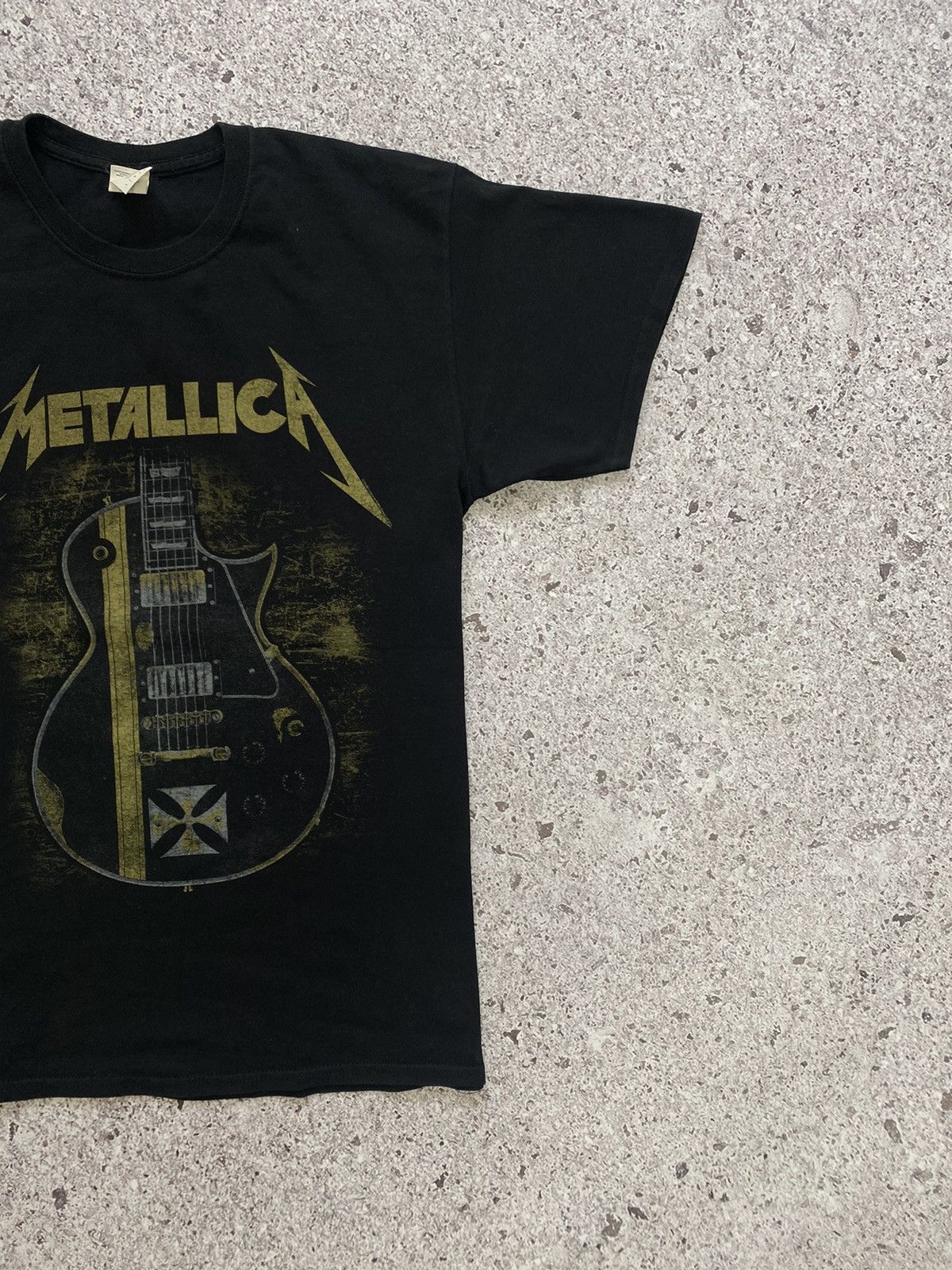 Band Tees × Metallica × Vintage Vintage 2013 Metallica Deatg Magnetic Rock Band Tour T-shirt Size US L / EU 52-54 / 3 - 3 Thumbnail