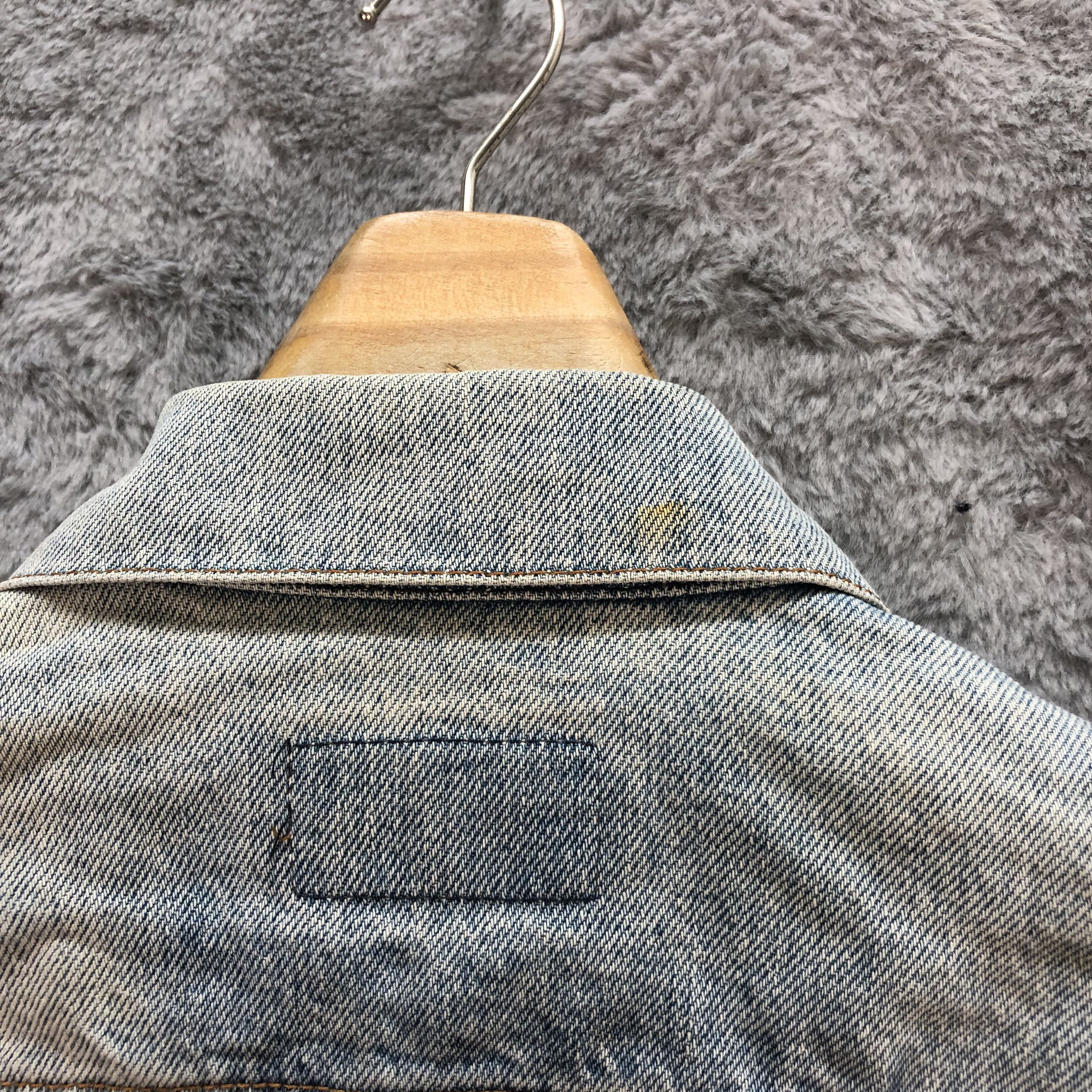 Levi's VINTAGE LEVIS 70506 DENIM JACKET MADE IN CANADA #6572-74 Size US S / EU 44-46 / 1 - 17 Thumbnail