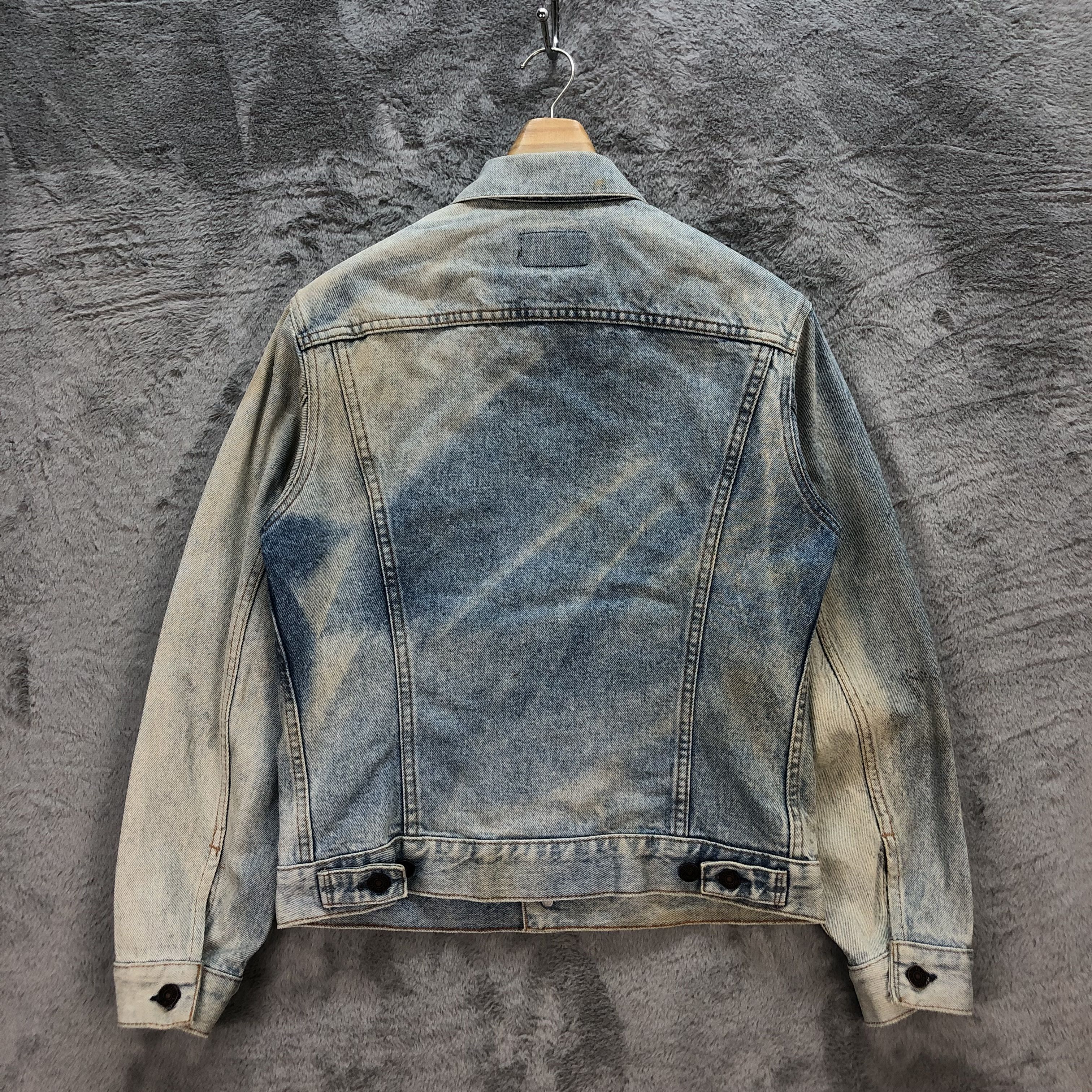 Levi's VINTAGE LEVIS 70506 DENIM JACKET MADE IN CANADA #6572-74 Size US S / EU 44-46 / 1 - 16 Thumbnail