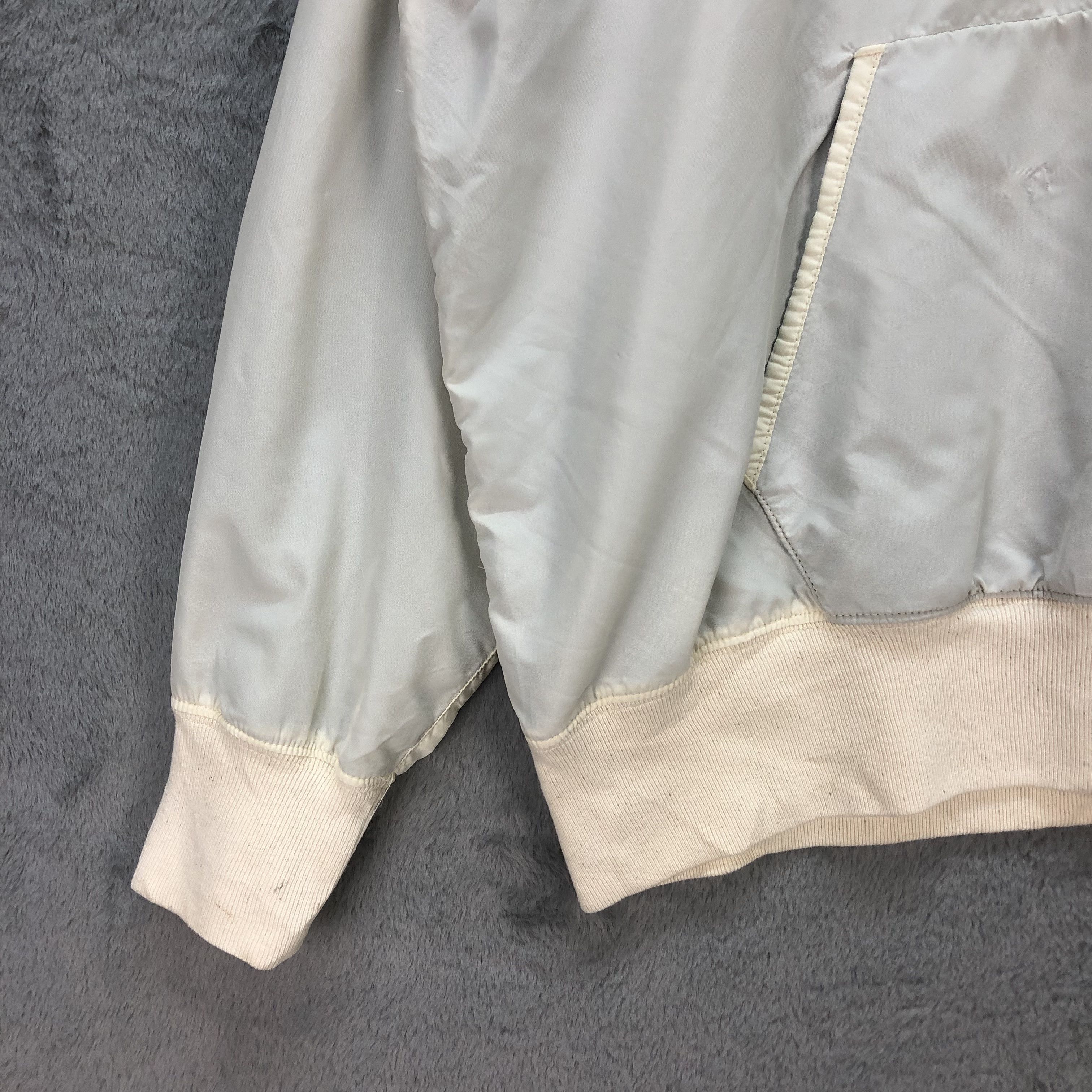 45rpm RARE🔥 45 RPM NMD WHITE HOODIE JACKET #6575-74 Size US L / EU 52-54 / 3 - 7 Thumbnail