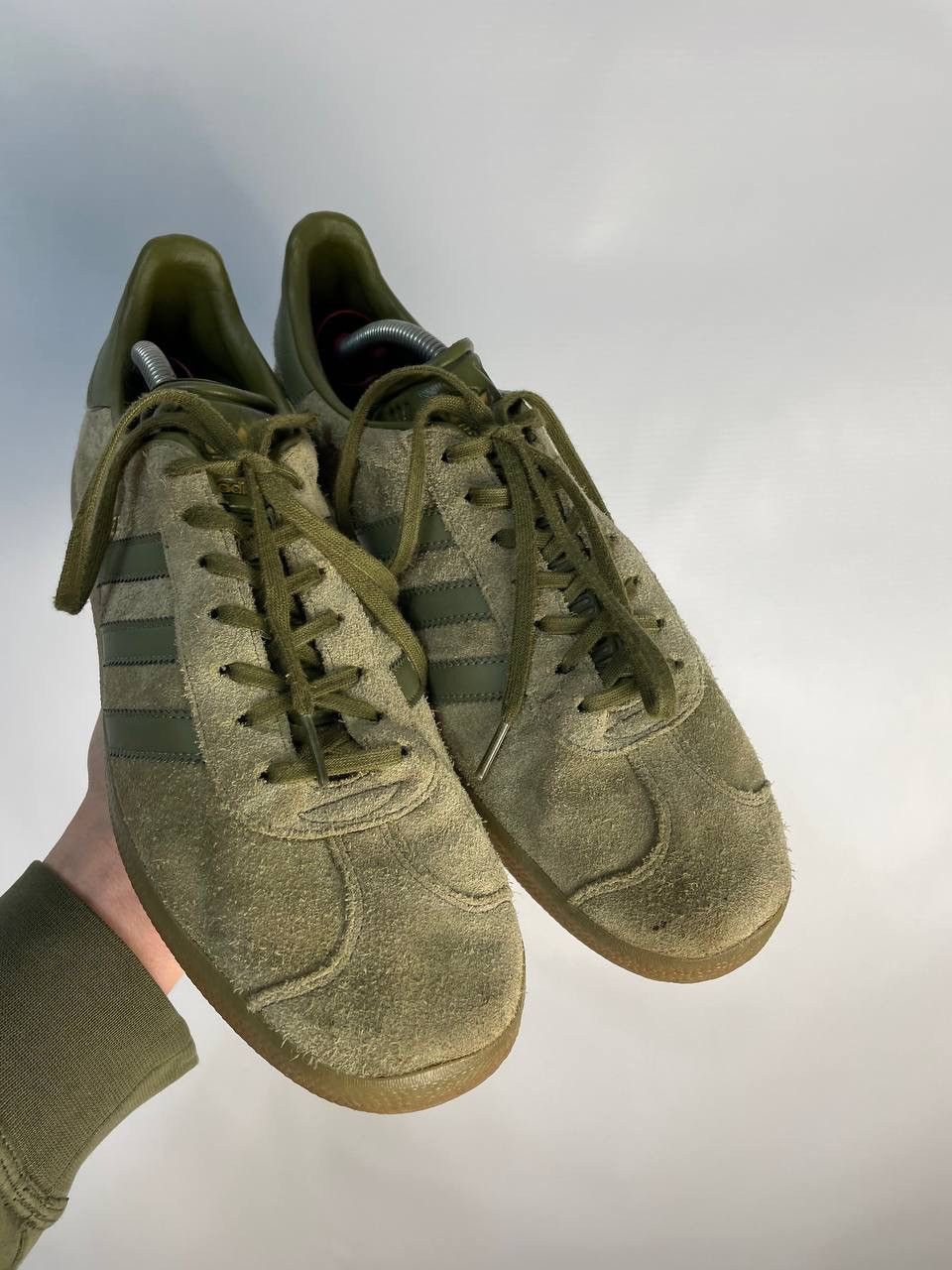 Adidas OG Adidas Gazelle Olive green Size US 9 / EU 42 - 2 Thumbnail