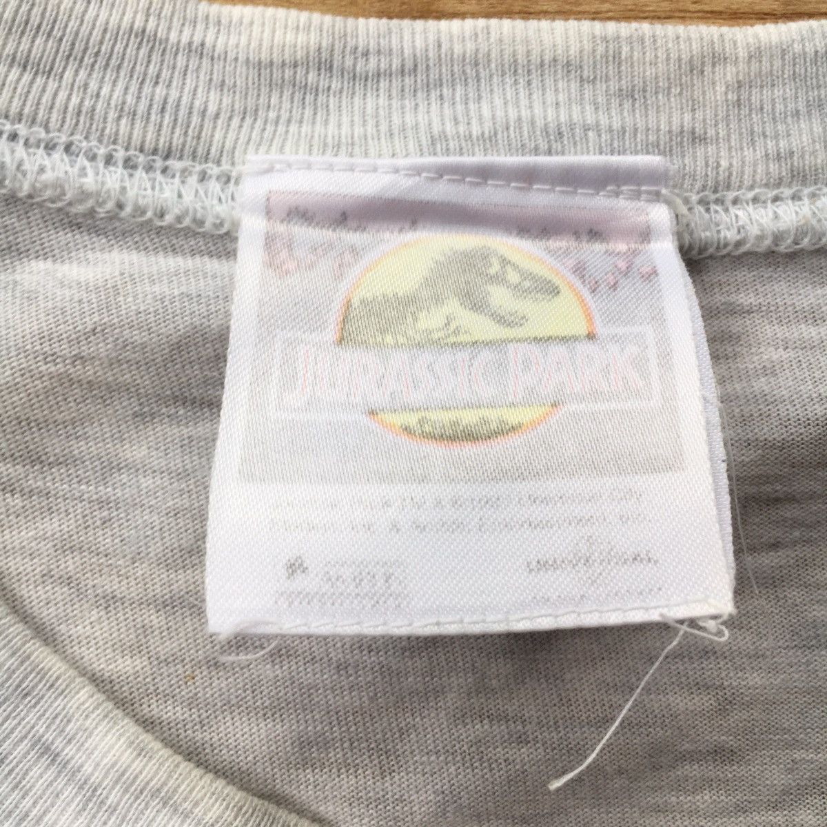 Vintage Vintage Jurassic Park 1992 T-Shirt Size US L / EU 52-54 / 3 - 8 Thumbnail