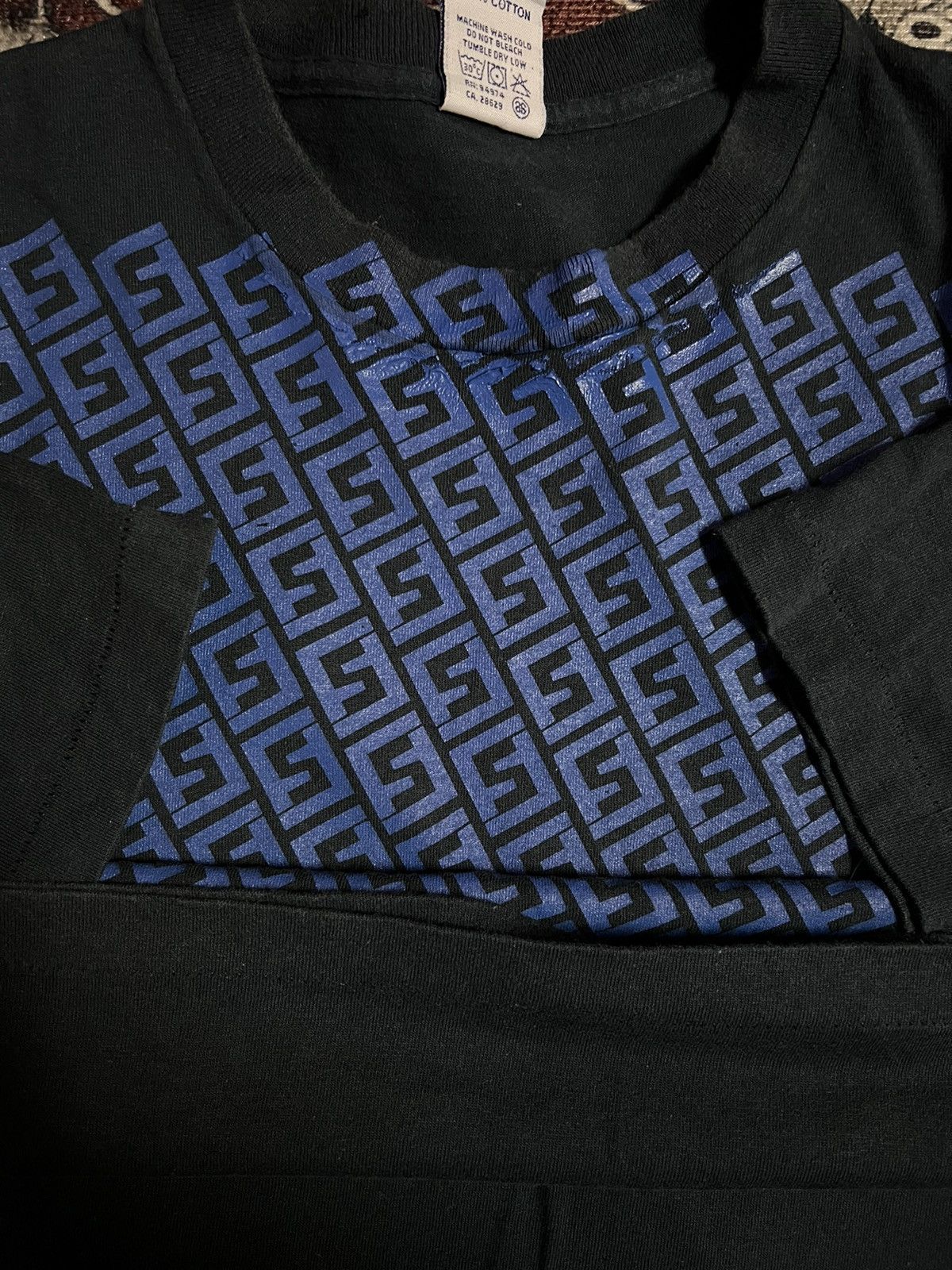 VINTAGE STUSSY FENDI