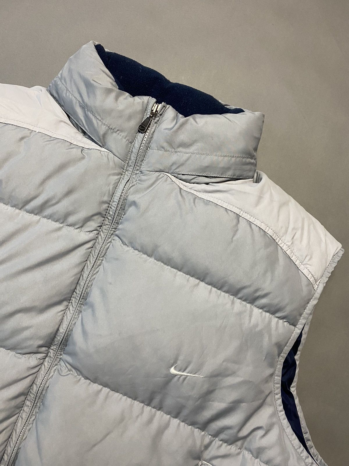 Nike Nike vintage light grey puffer vest small swoosh 2000s Size US XXL / EU 58 / 5 - 2 Thumbnail