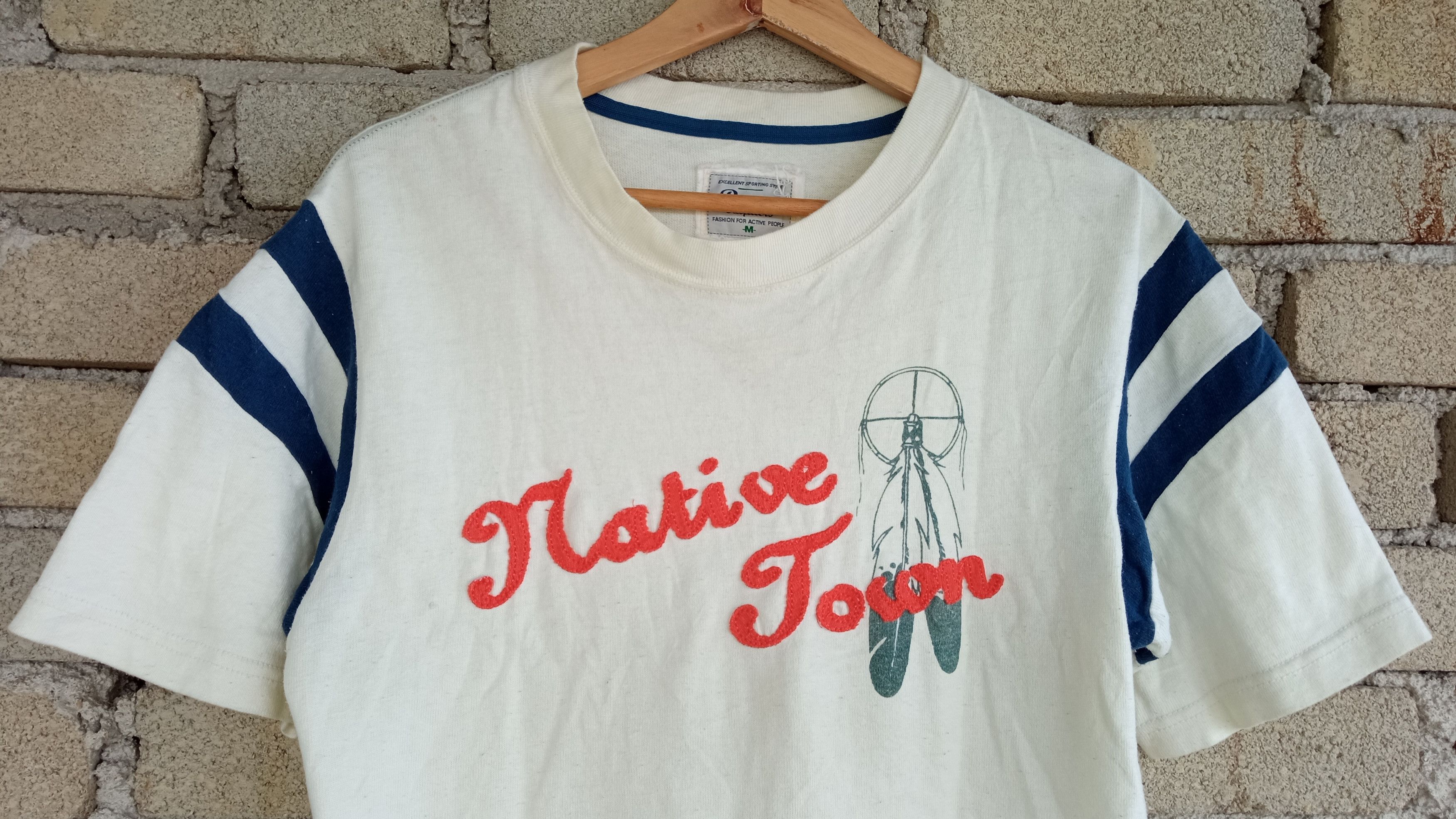 BARNS OUTFITTERS × Japanese Brand × Vintage 🔥🔥Barns Outfitters Native Town T-Shirt Size US S / EU 44-46 / 1 - 7 Thumbnail