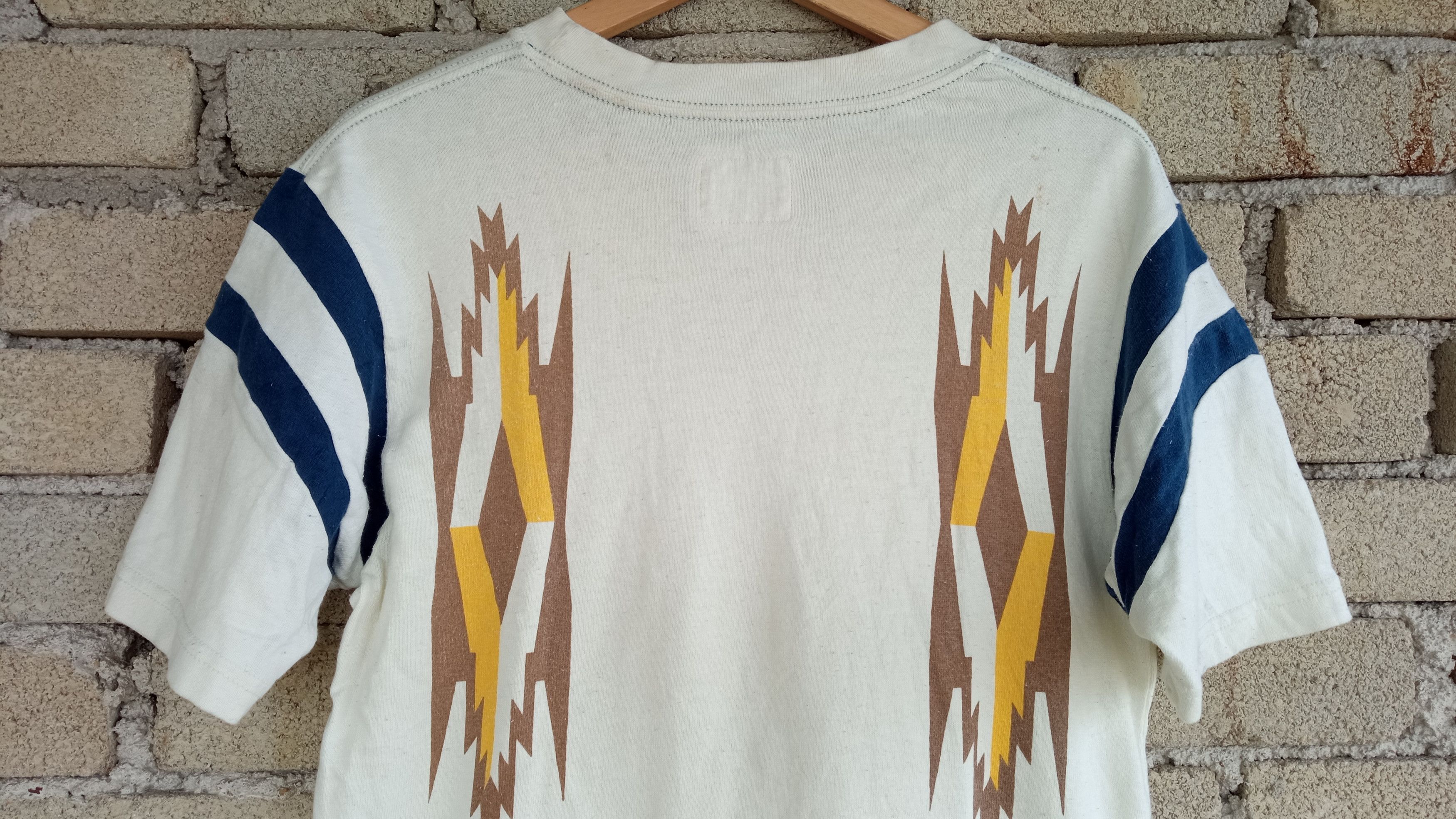 BARNS OUTFITTERS × Japanese Brand × Vintage 🔥🔥Barns Outfitters Native Town T-Shirt Size US S / EU 44-46 / 1 - 9 Thumbnail