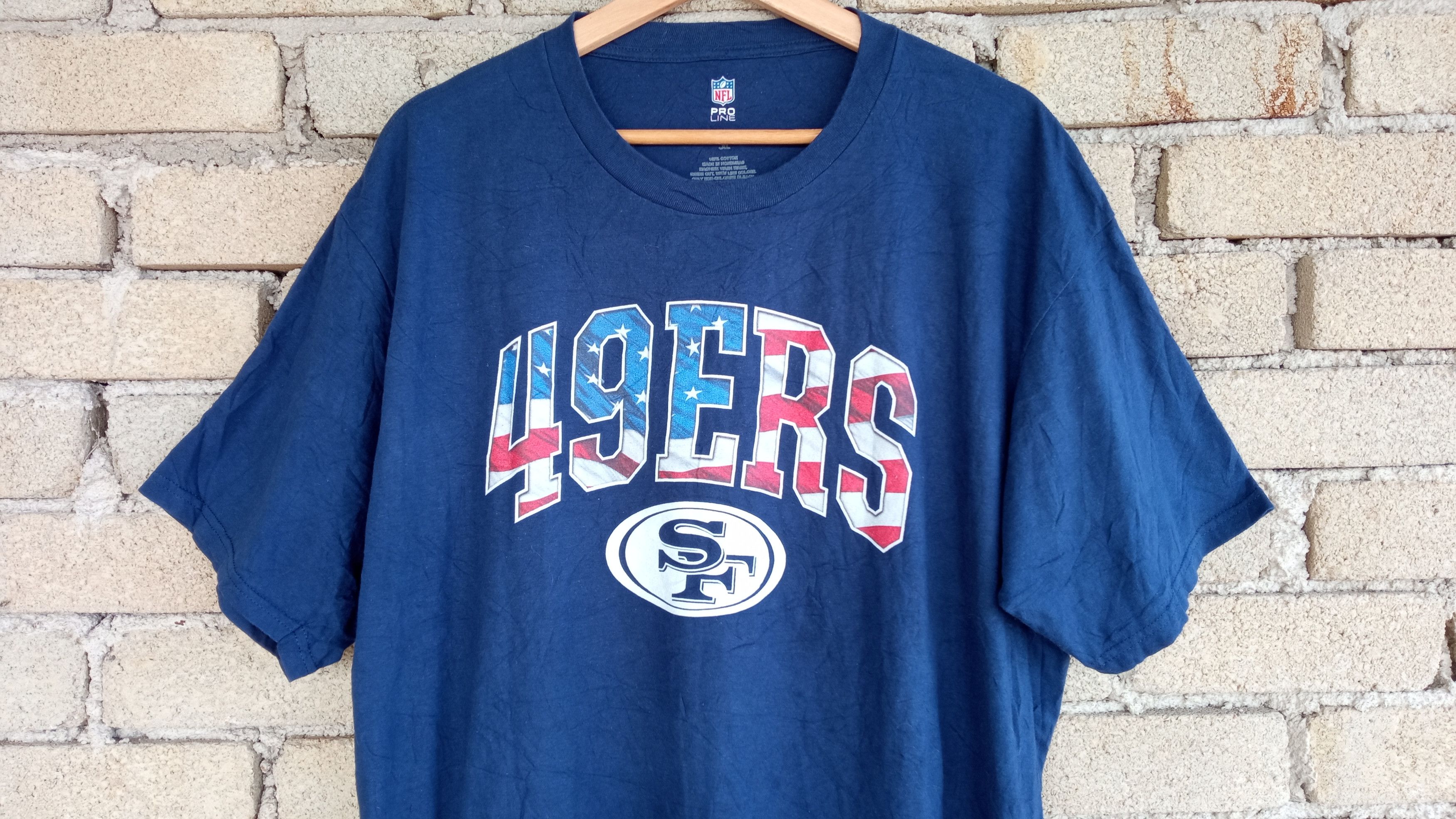 NFL 🔥🔥San Francisco SF 49ERS NFL Logo T-Shirt Size US XL / EU 56 / 4 - 7 Thumbnail