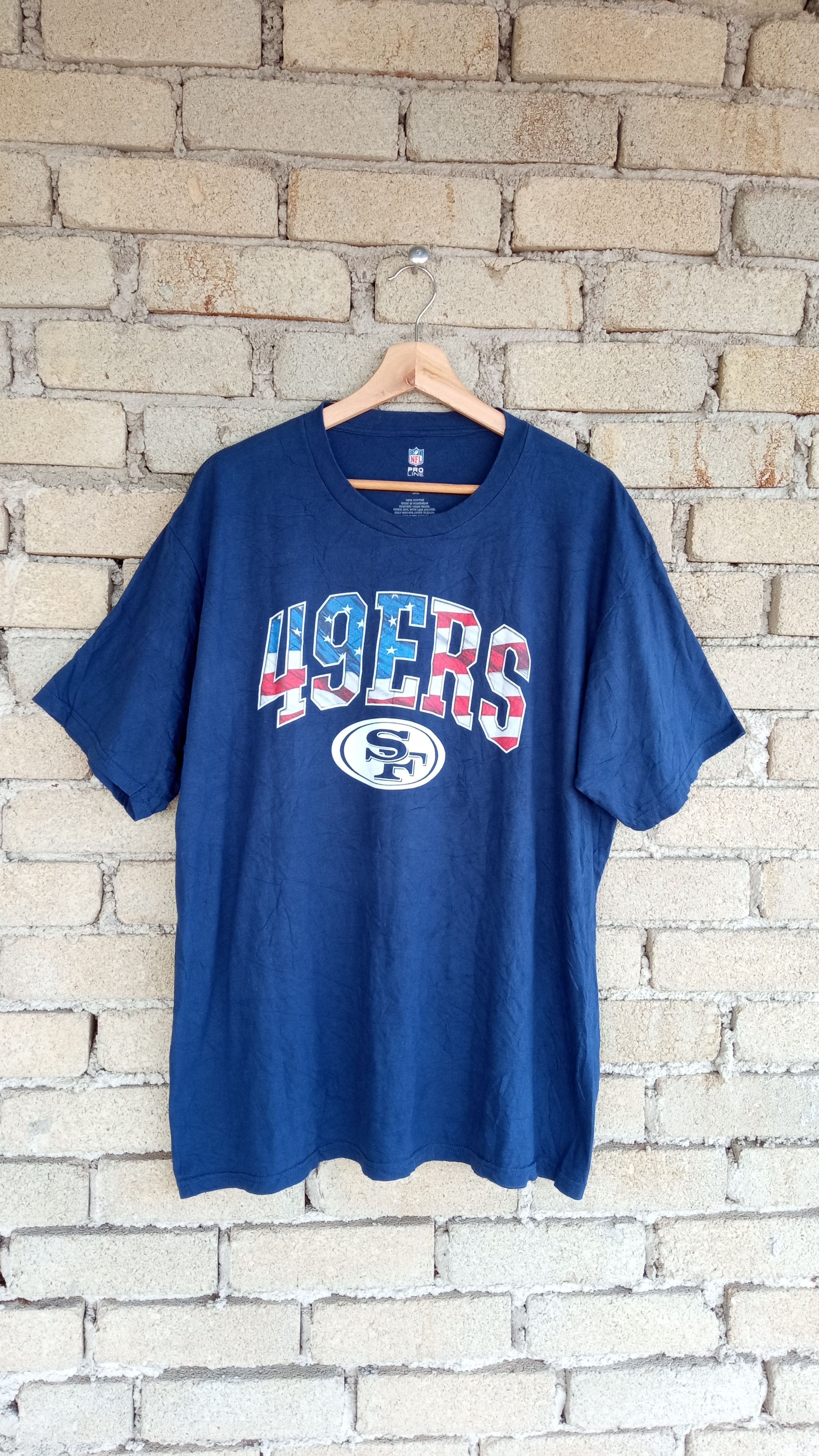 NFL 🔥🔥San Francisco SF 49ERS NFL Logo T-Shirt Size US XL / EU 56 / 4 - 1 Thumbnail