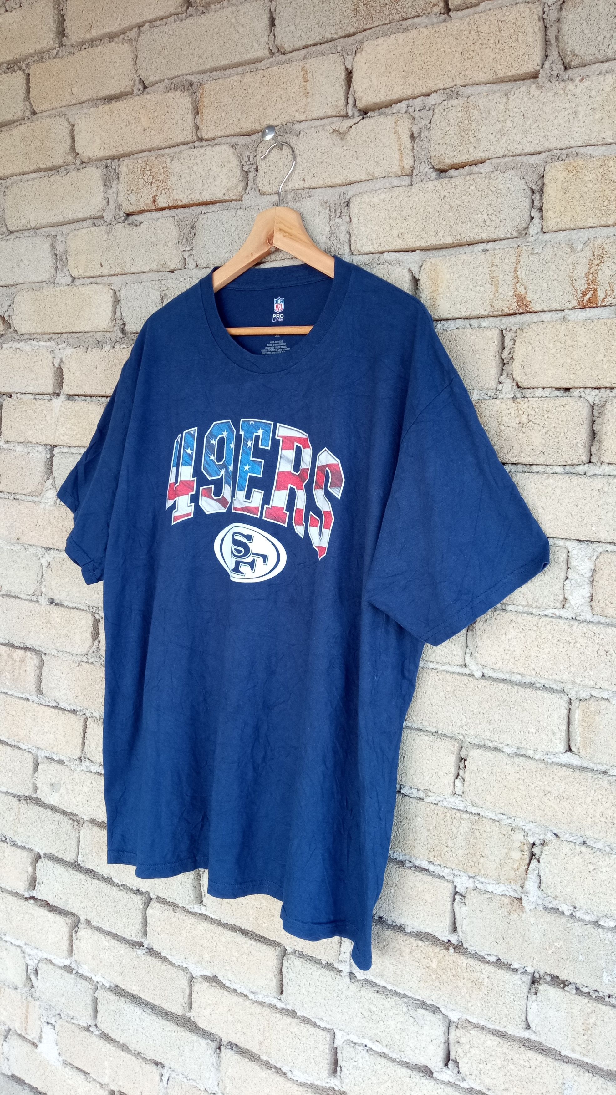NFL 🔥🔥San Francisco SF 49ERS NFL Logo T-Shirt Size US XL / EU 56 / 4 - 3 Thumbnail