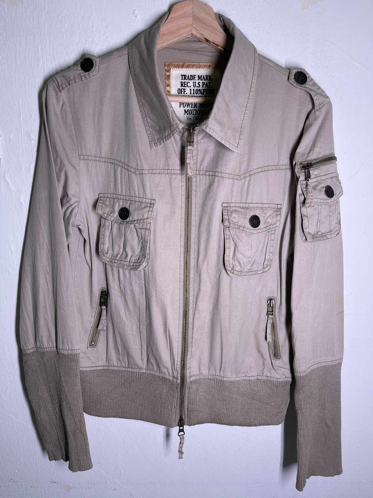 Von Dutch Von Dutch multi pocket jacket Size US L / EU 52-54 / 3 - 1 Thumbnail