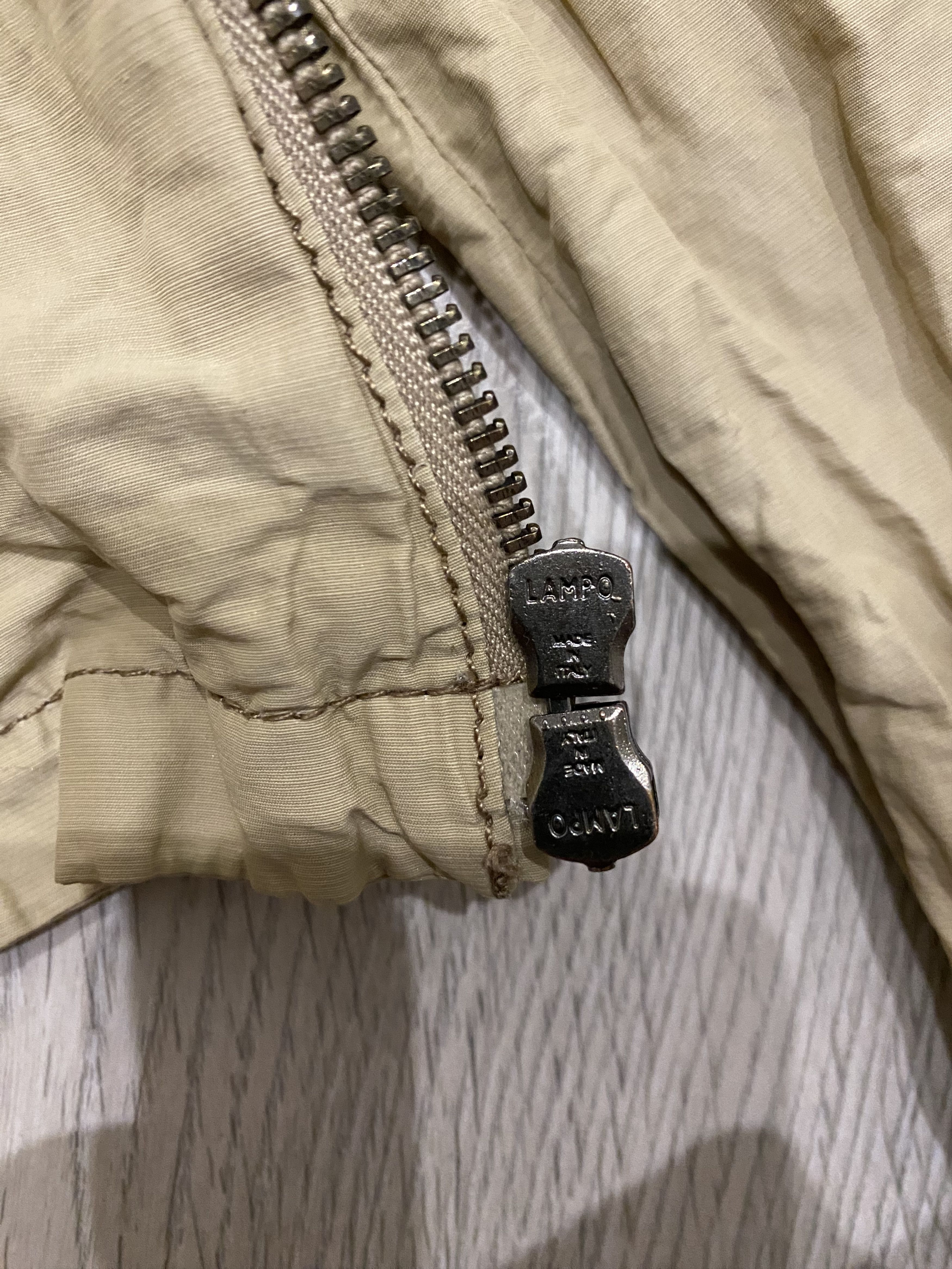 Moncler Moncler Vintage Nylon Jacket Size L Size US L / EU 52-54 / 3 - 9 Thumbnail