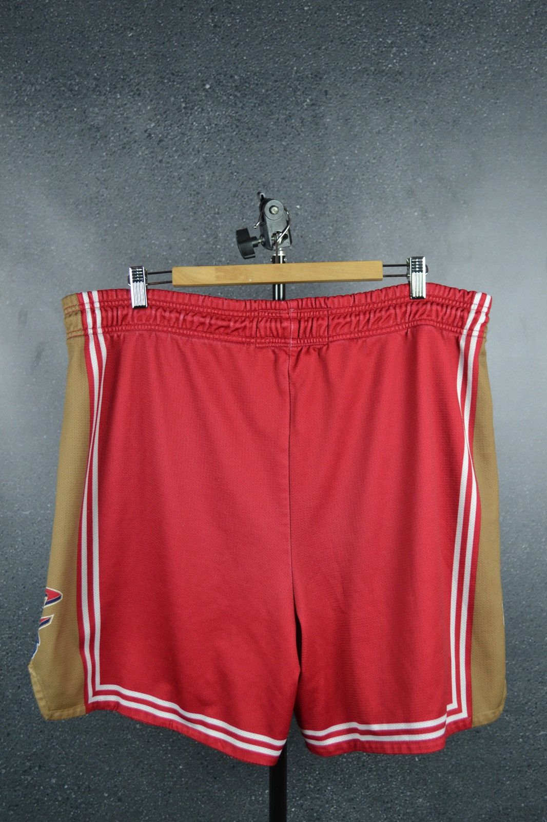 Champion Cleveland Cavaliers Vintage Basketball Shorts Champion XXL Size US 40 / EU 56 - 2 Thumbnail