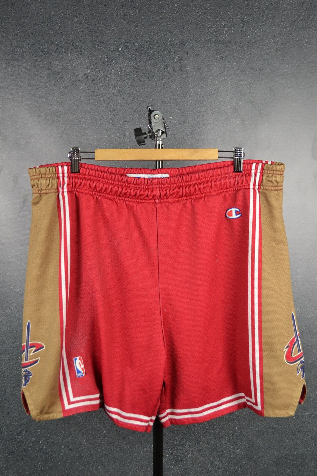 Champion Cleveland Cavaliers Vintage Basketball Shorts Champion XXL Size US 40 / EU 56 - 1 Thumbnail