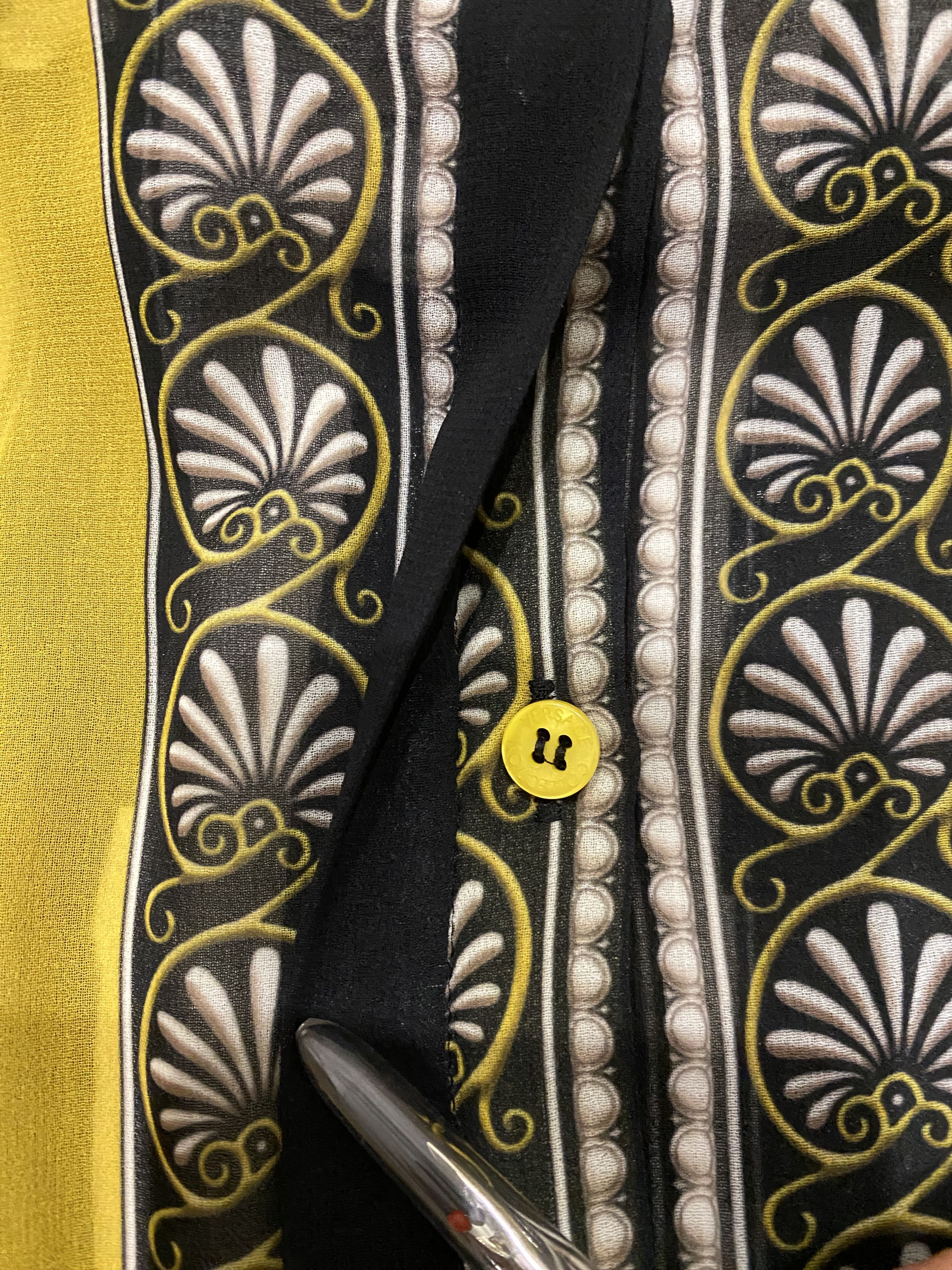 Versace Versace Long Button Ups Dancing Shirt Size 38 Size XS / US 0-2 / IT 36-38 - 5 Thumbnail