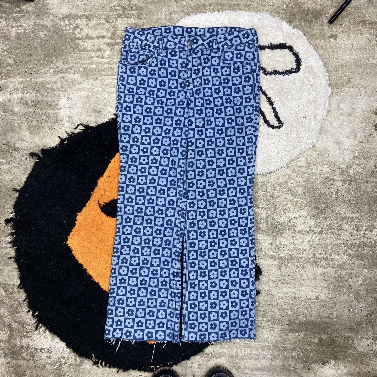 Vintage FLARE FLOWERS BAGGY AMAZING CHILL FIT Y2K PANTS - № 3039 Size US 30 / EU 46 - 1 Thumbnail