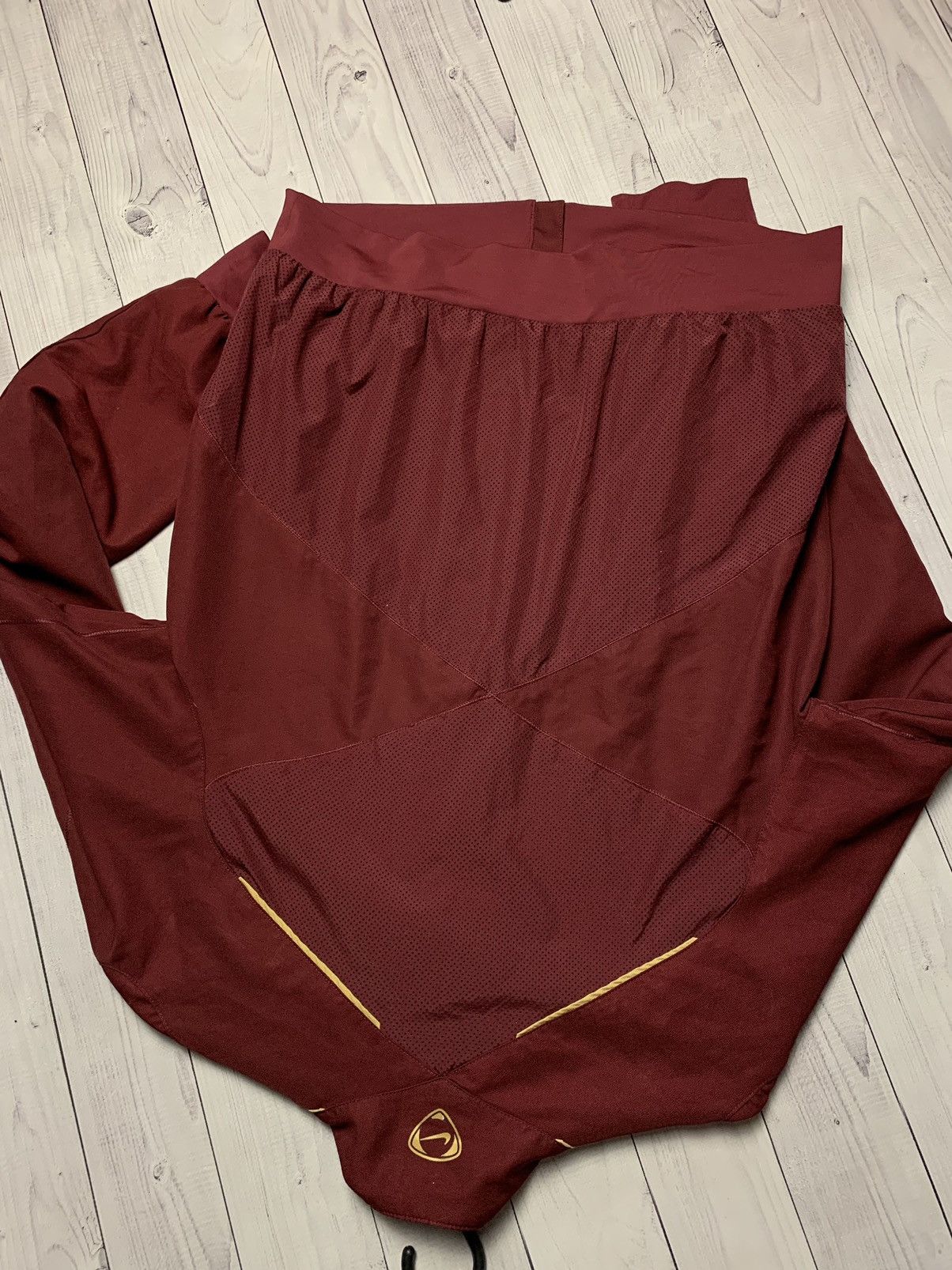 Nike × Vintage Vintage Nike Arsenal soccer track jacket size S Size US S / EU 44-46 / 1 - 6 Thumbnail