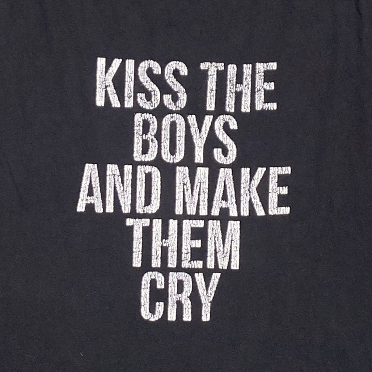 Vintage “KISS THE BOYS AND MAKE THEM CRY” Y2K VINTAGE TANK TOP - 870 Size US M / EU 48-50 / 2 - 3 Thumbnail